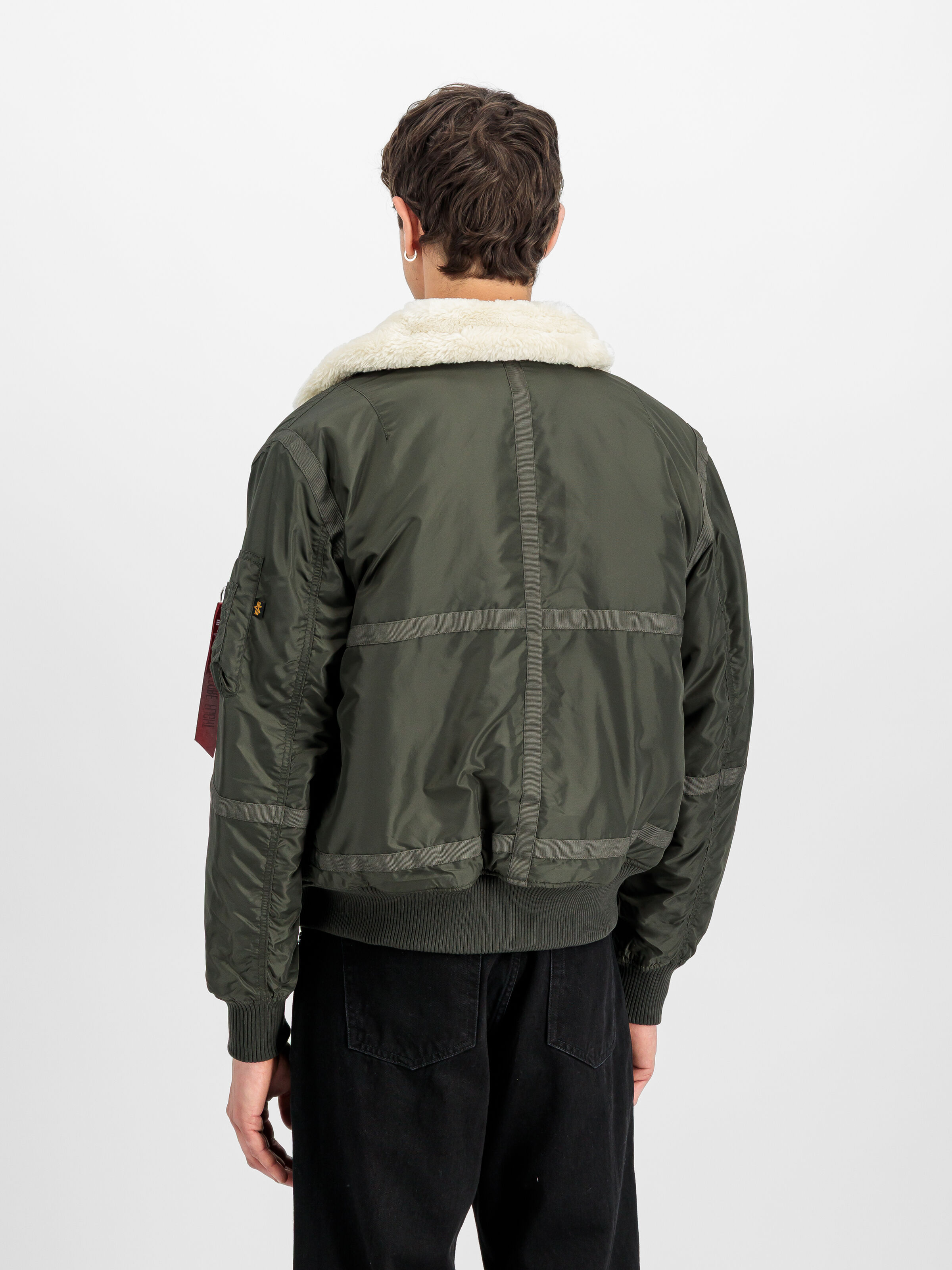 B-15 III TT Two Tone Bomber Jacket black olive 198122_413_2_model_00003_188886