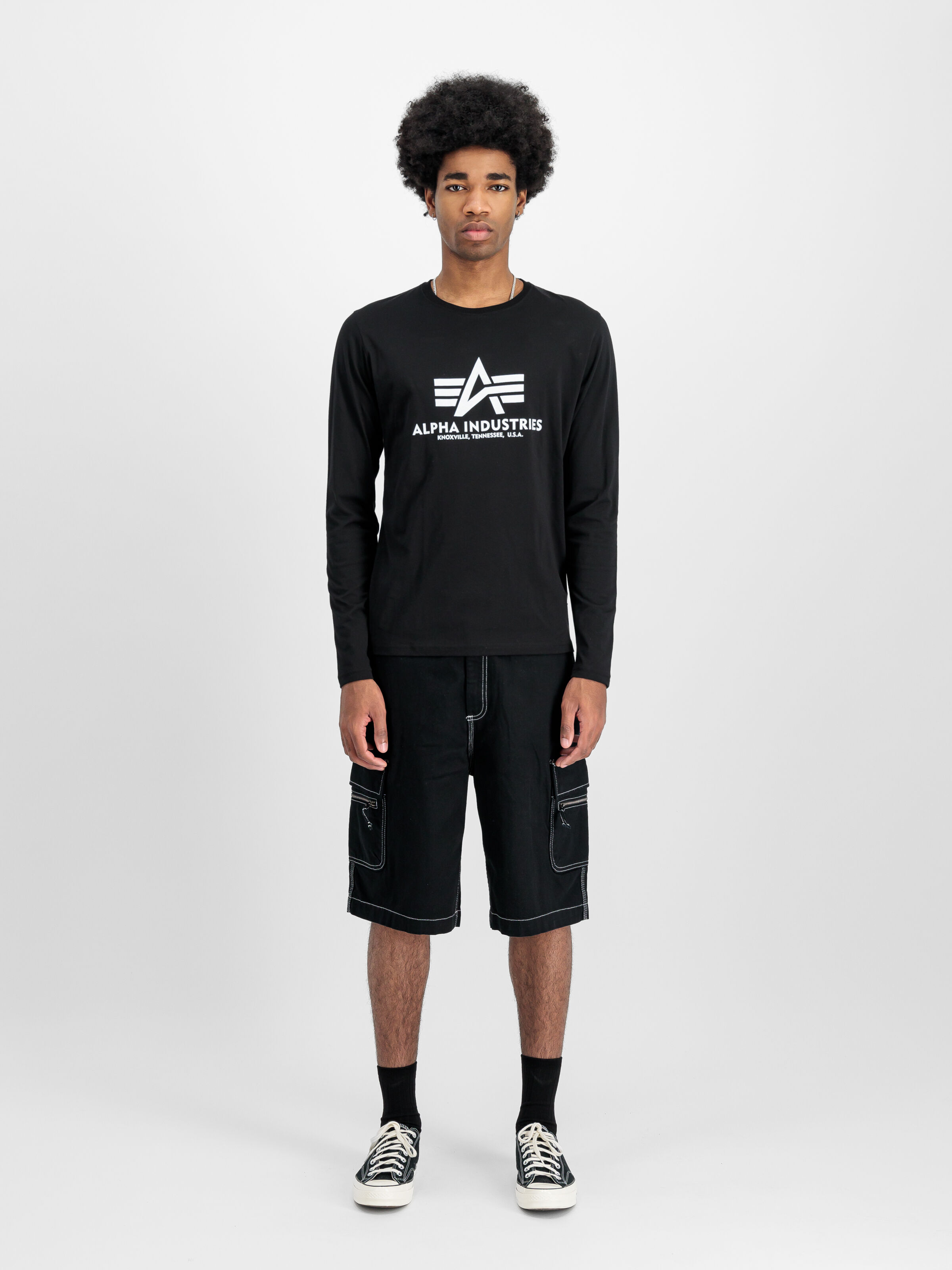 Basic Big Logo Longsleeve black 100510_03_2_model_00001_130495