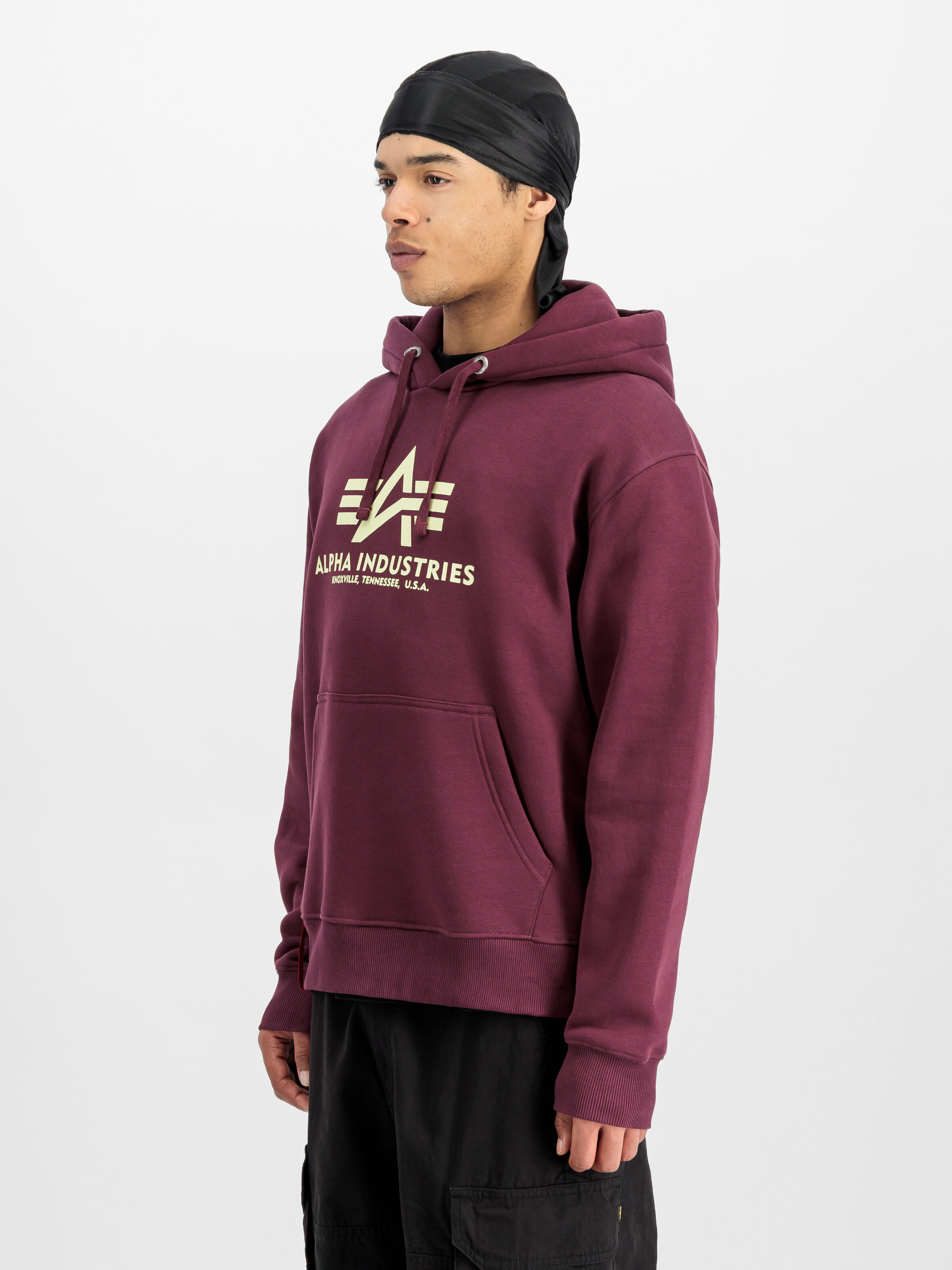 Basic Big Logo Hoodie dark cherry 178312_608_2_model_00002_166346