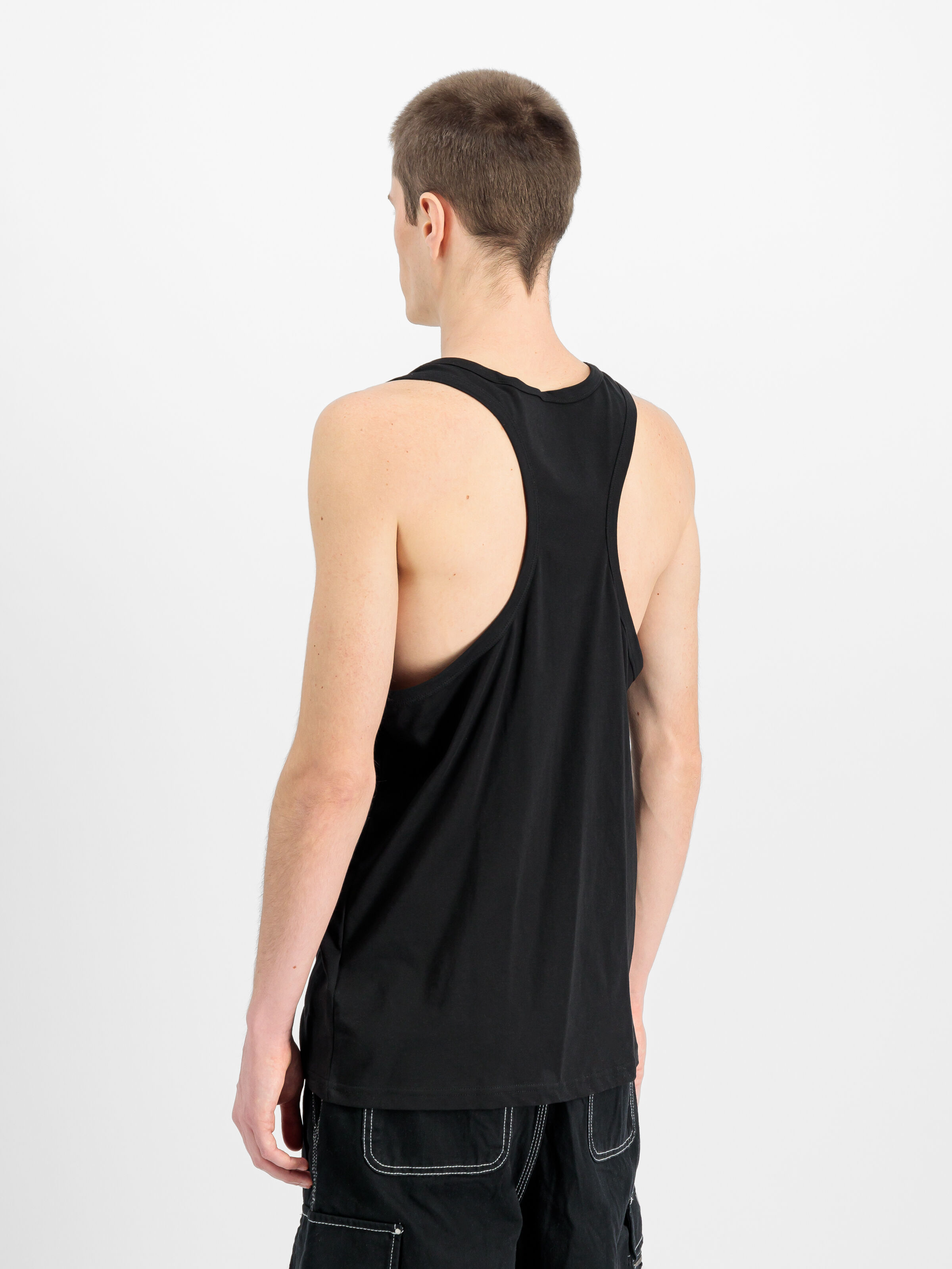 Basic BB Big Logo Tank black 116513_03_2_model_00003_154838