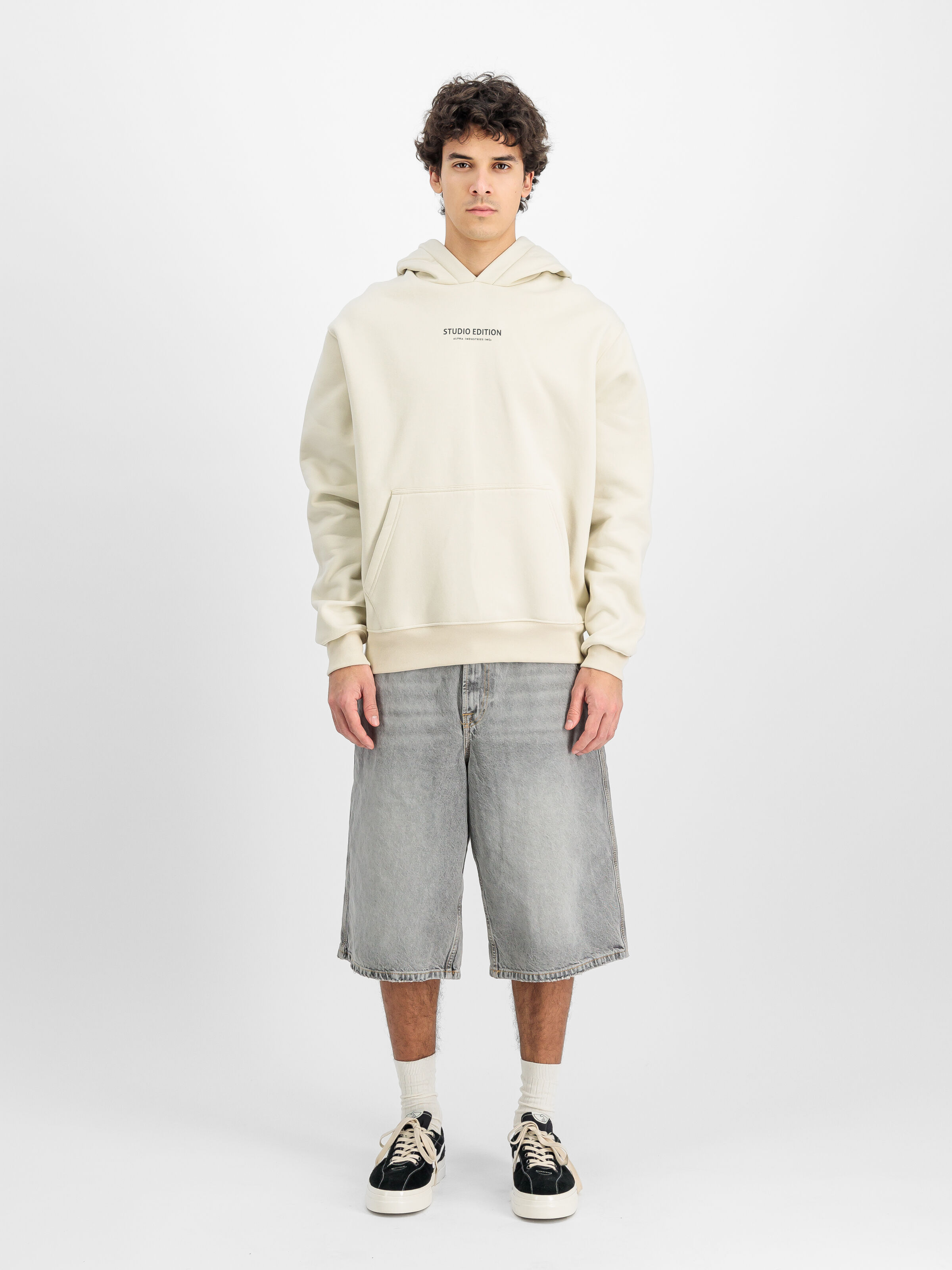 Studio Edition Backprint Hoodie vintage white 156339_300_2_model_00001_139674