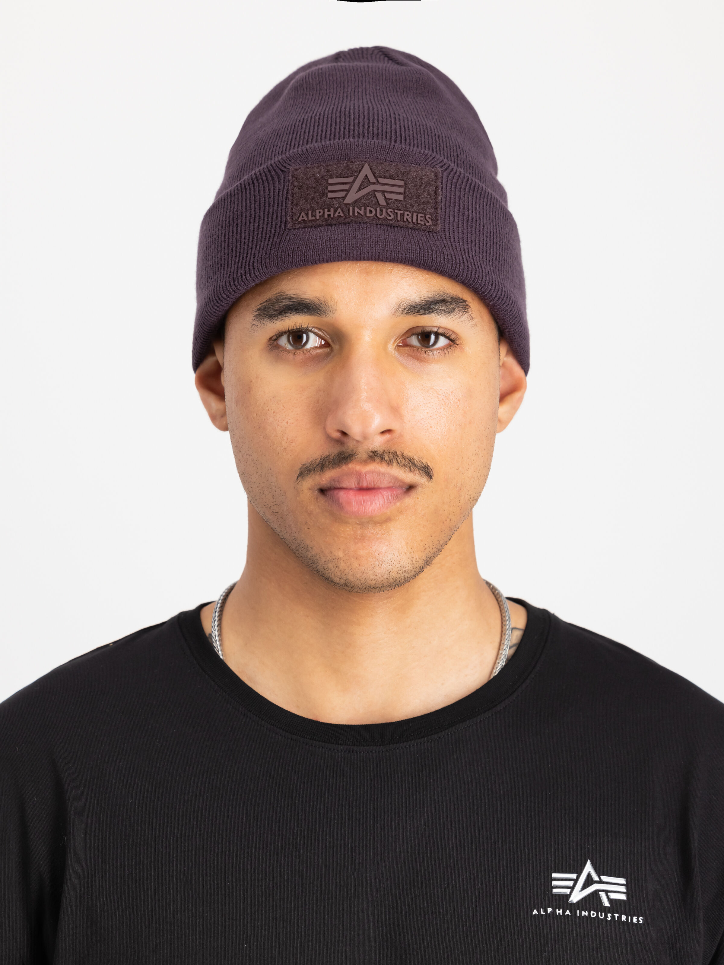Velcro Beanie Plum 118943_719_2_model_00001_97315