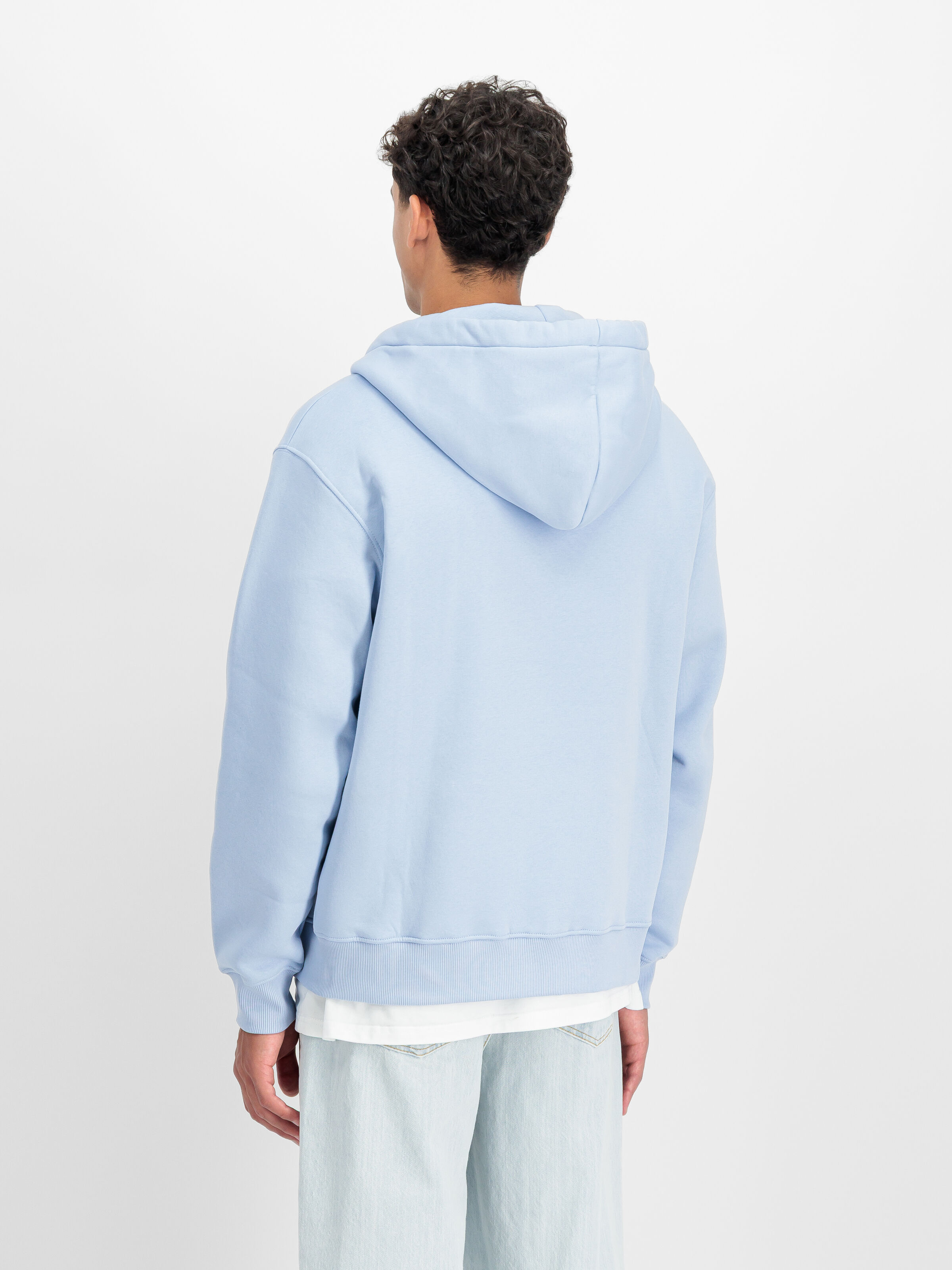 Basic Small Logo Zip Hoodie artic blue 118342_40_2_model_00003_196312