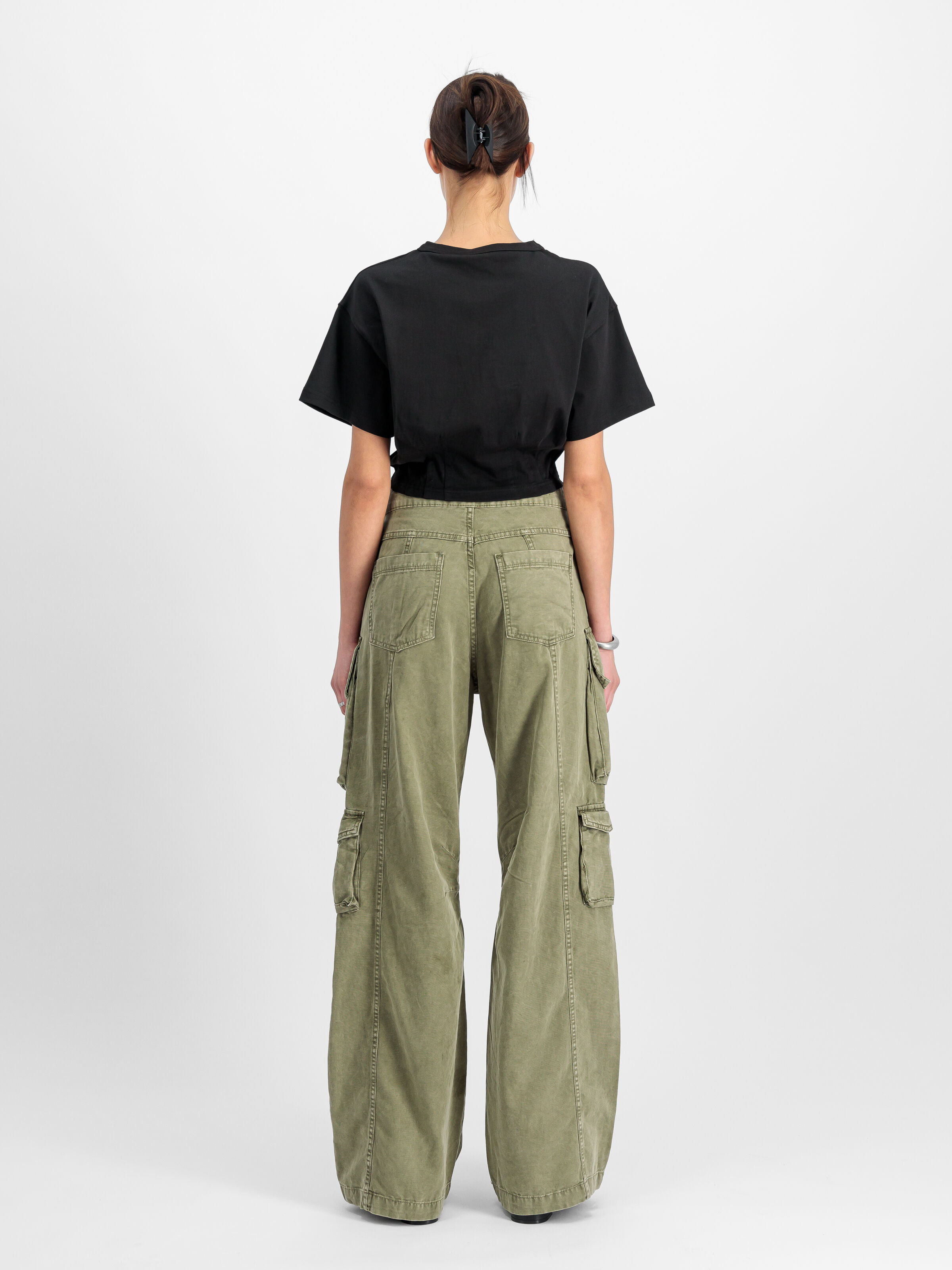 Waisted T-Shirt Women black 148070_03_2_model_00002_103663
