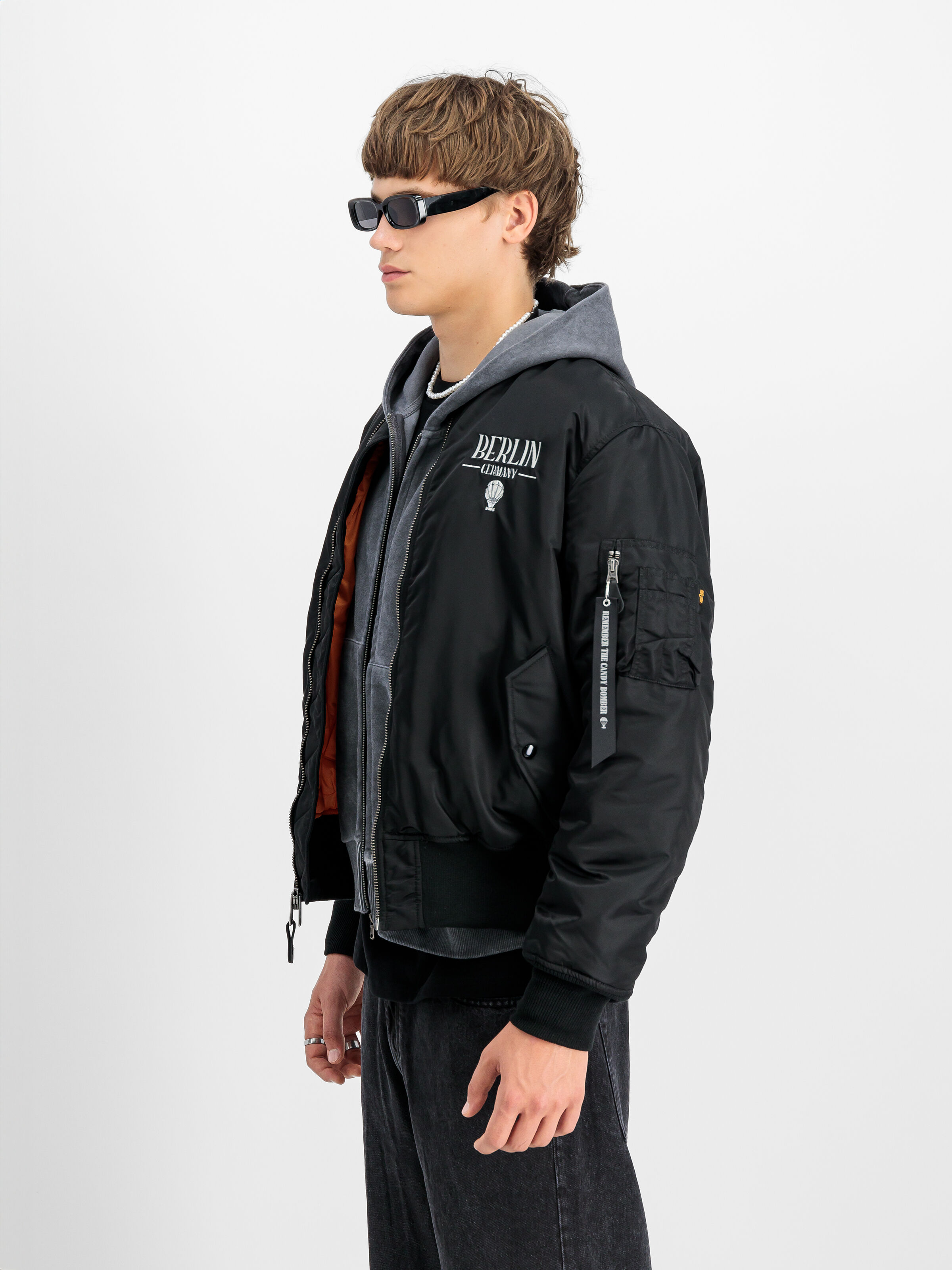 MA-1 Berlin Candy Bomber Jacket black 148141_03_2_model_00003_107631