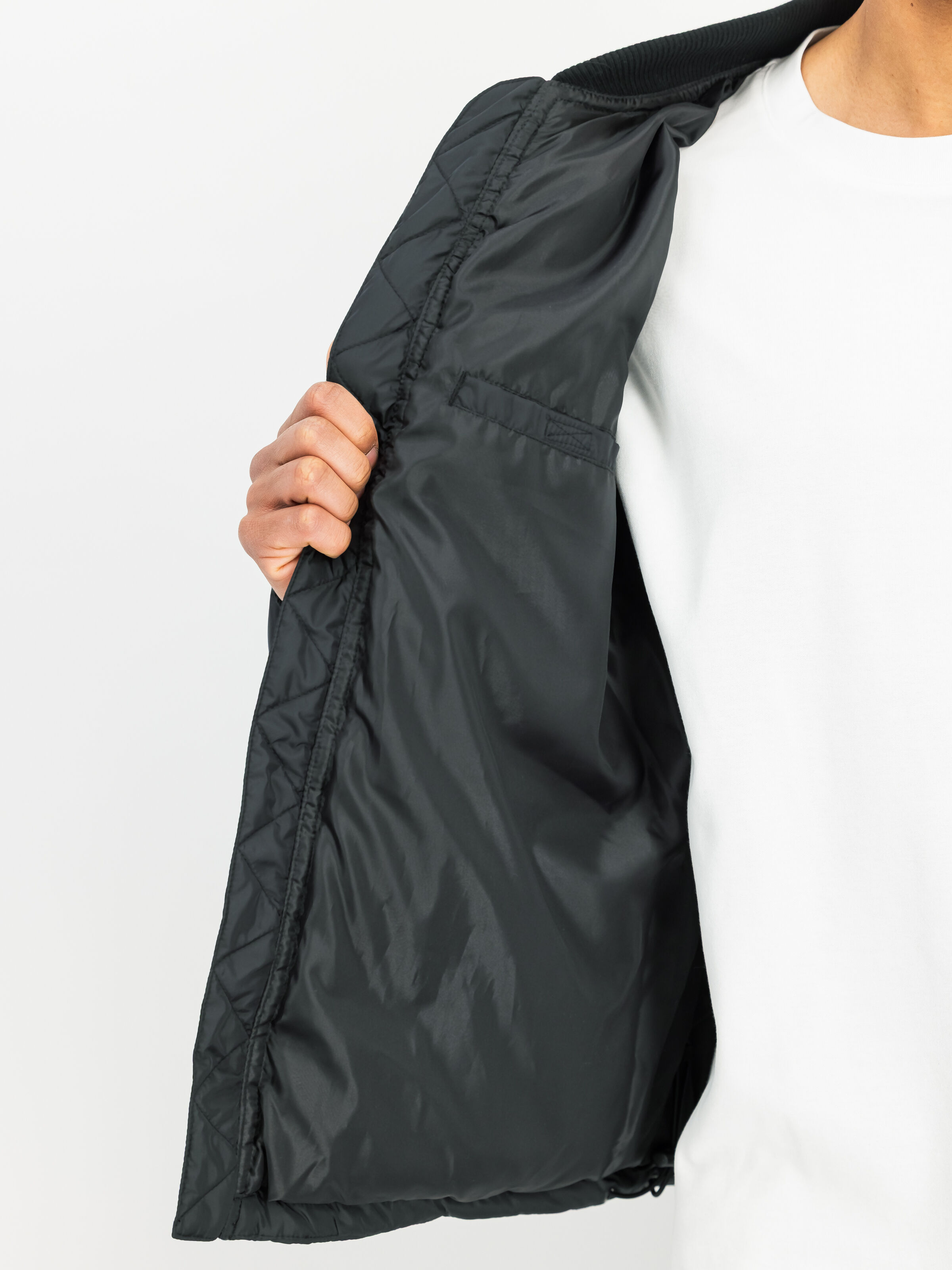 MA-1 Puffer Back Embroidery Logo Winter Jacket black 268137_03_3_detail_00001_235950