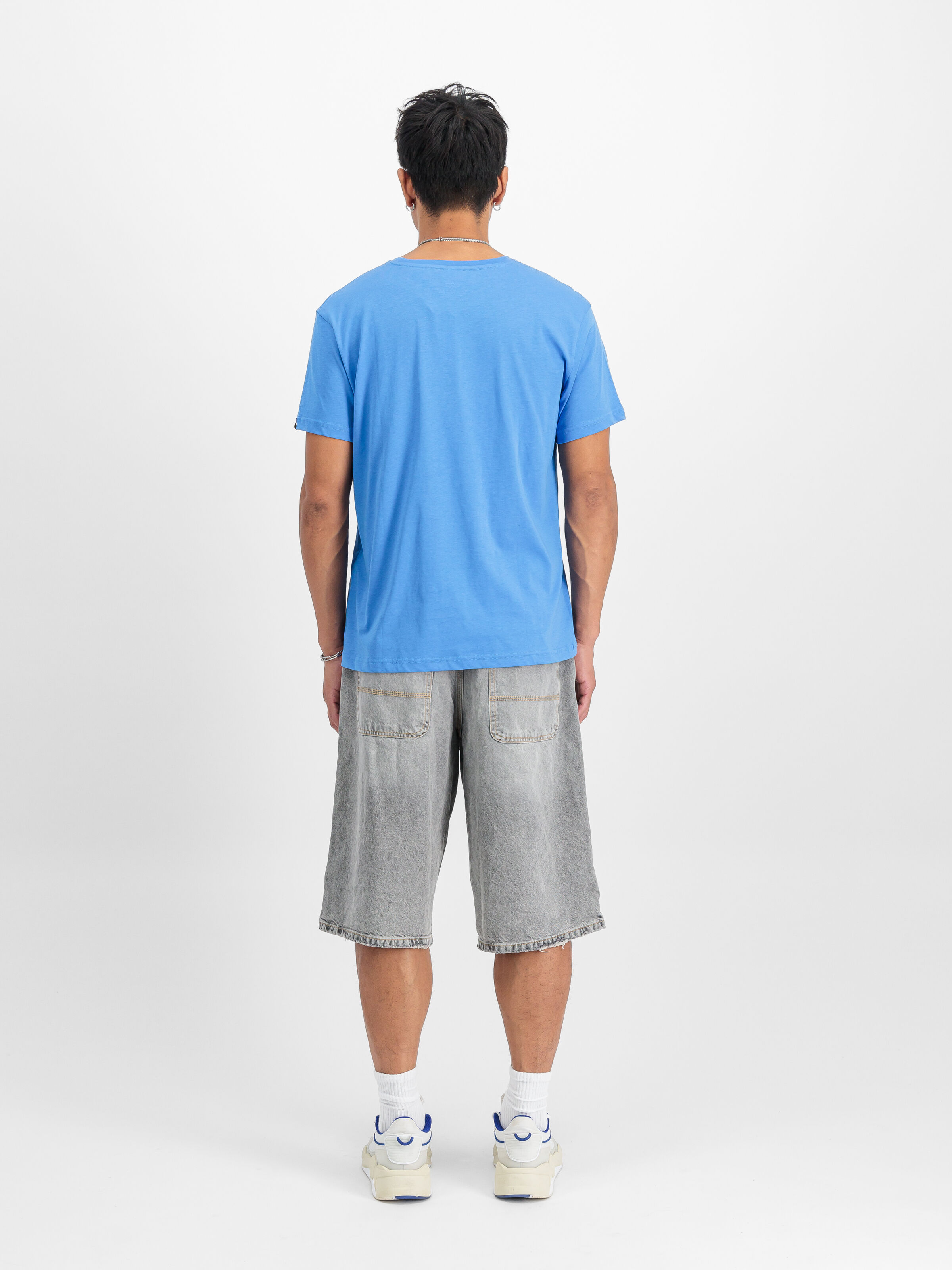 Basic Small Logo T-Shirt mediteranian blue 188505_737_2_model_00002_118755