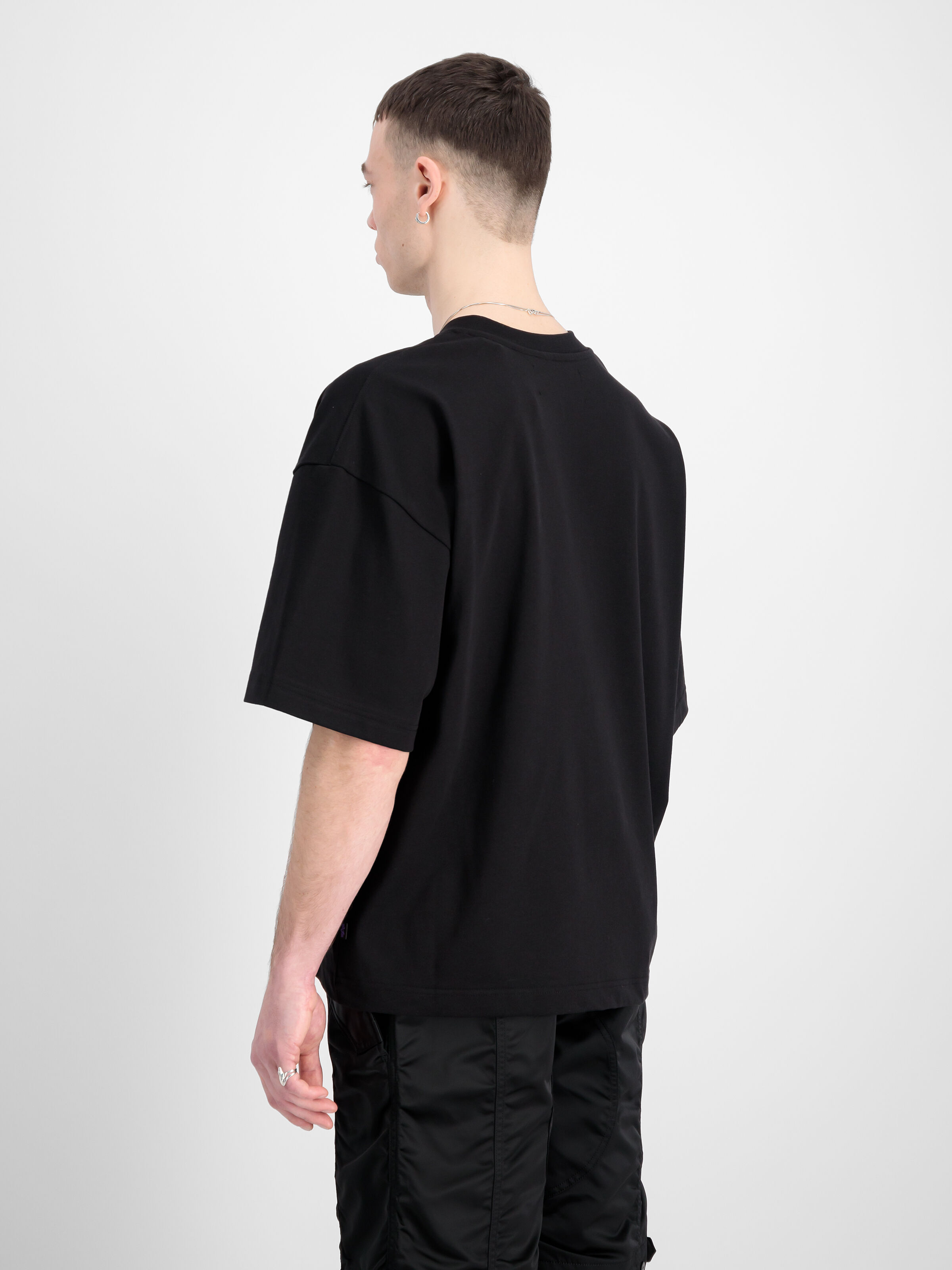 Heavy UV T-Shirt black 146503UV_03_2_model_00004_99719