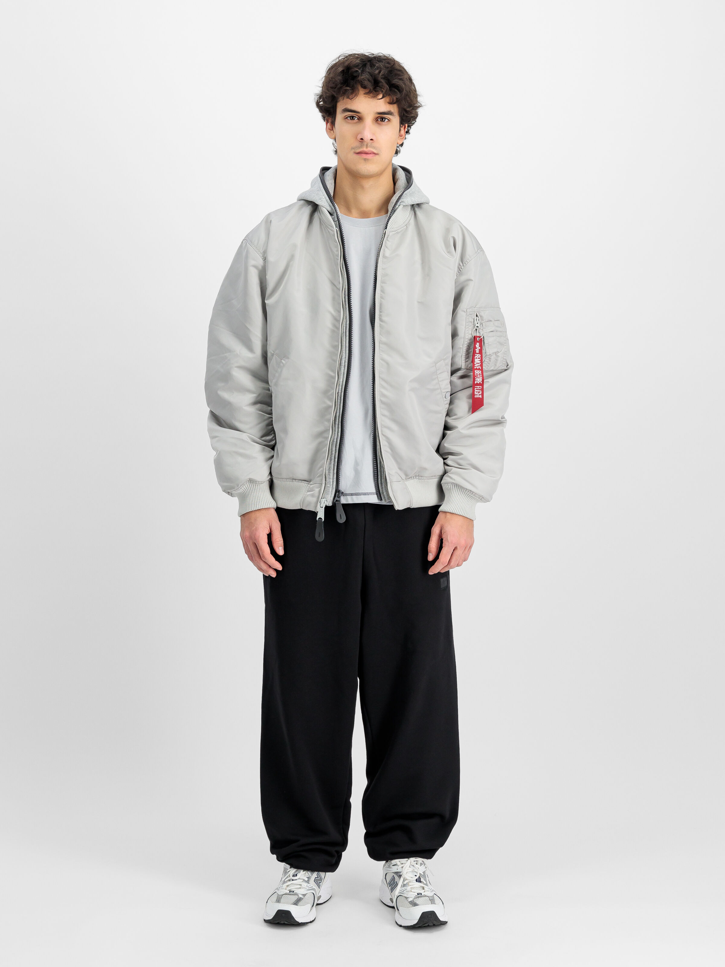 MA-1 D-Tec Studio Bomber Jacket pastel grey 156143_666_2_model_00001_140122