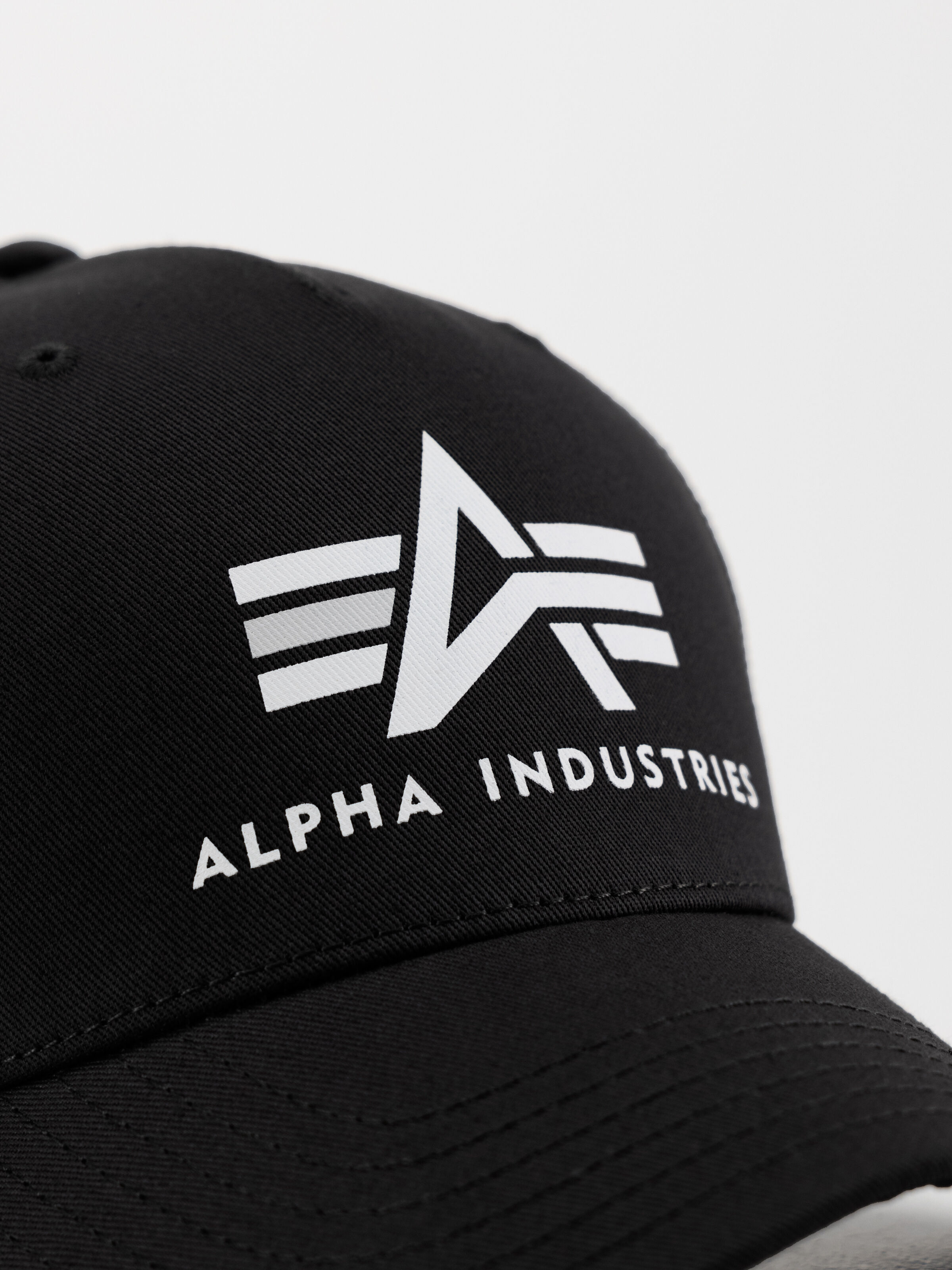 Basic Trucker Cap black 186902_03_3_detail_00003_148943