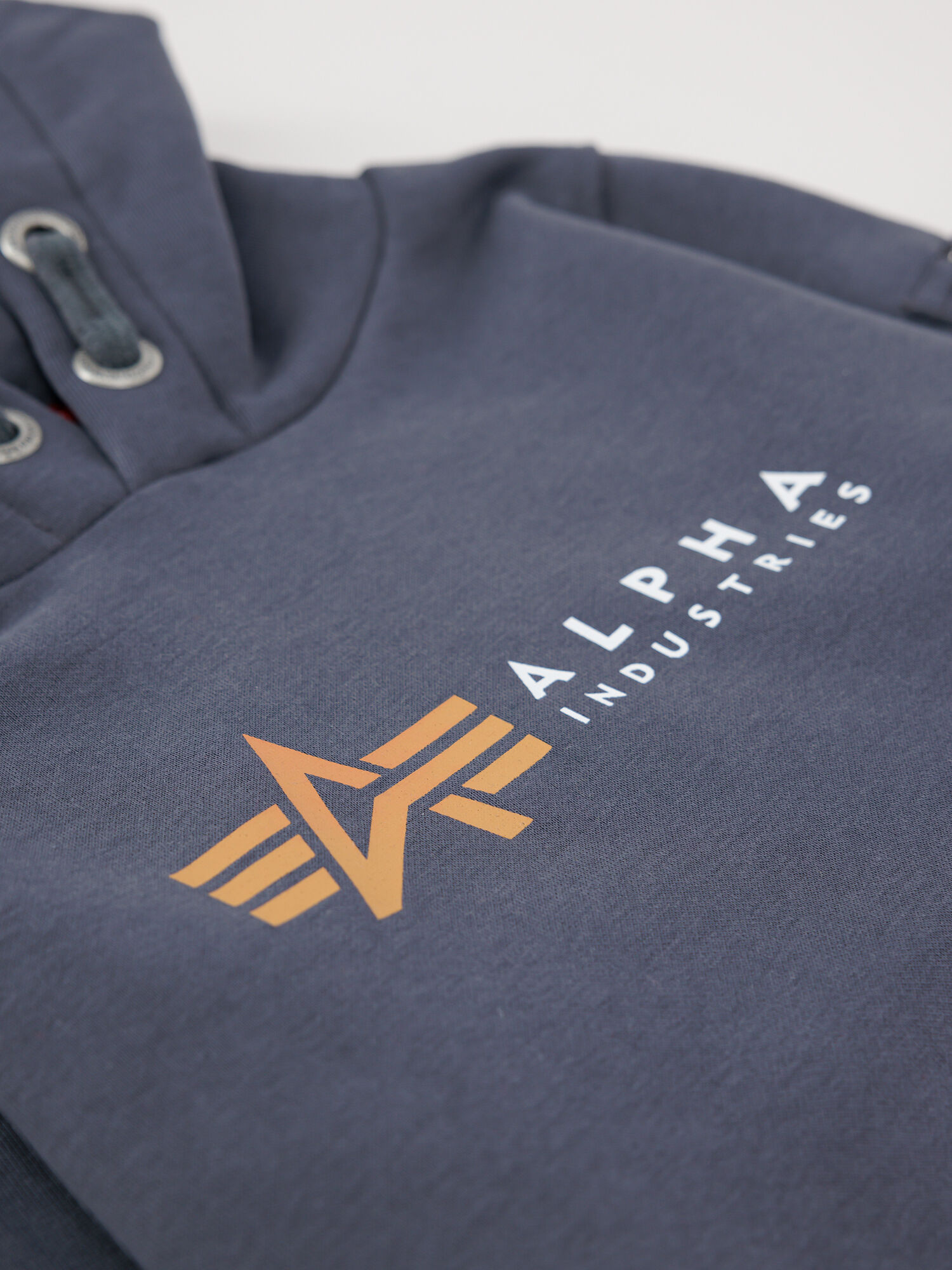 Alpha Label Hoodie Kids greyblack 118705_136_alpha_industries_alpha_label_hoody_kids_teens_003_124056