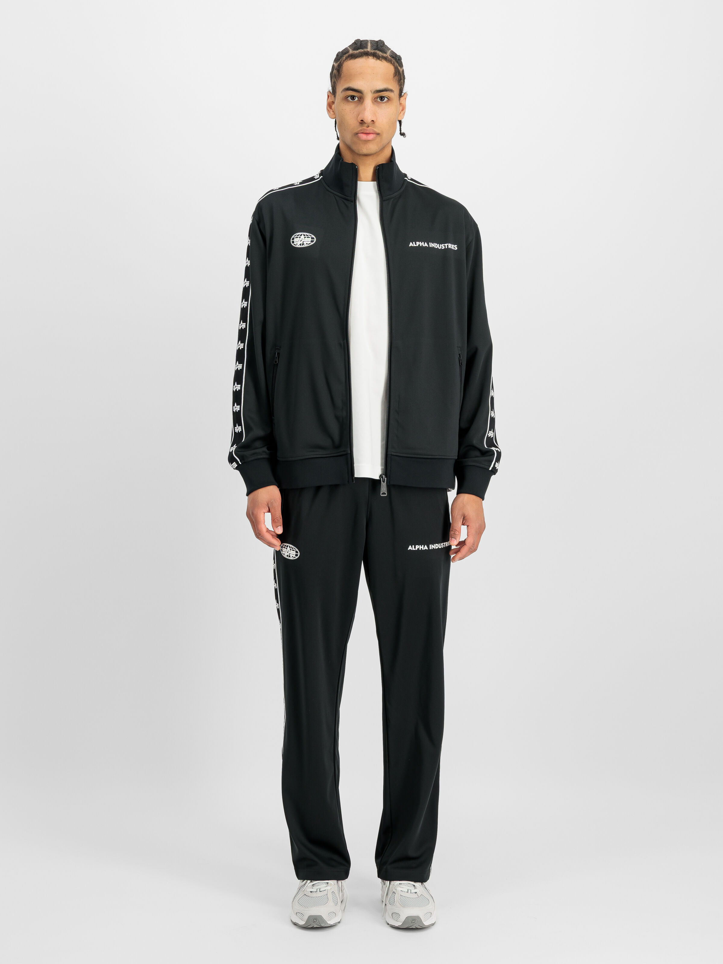 Track Tricot Pant black 268211_03_2_model_00001_236446