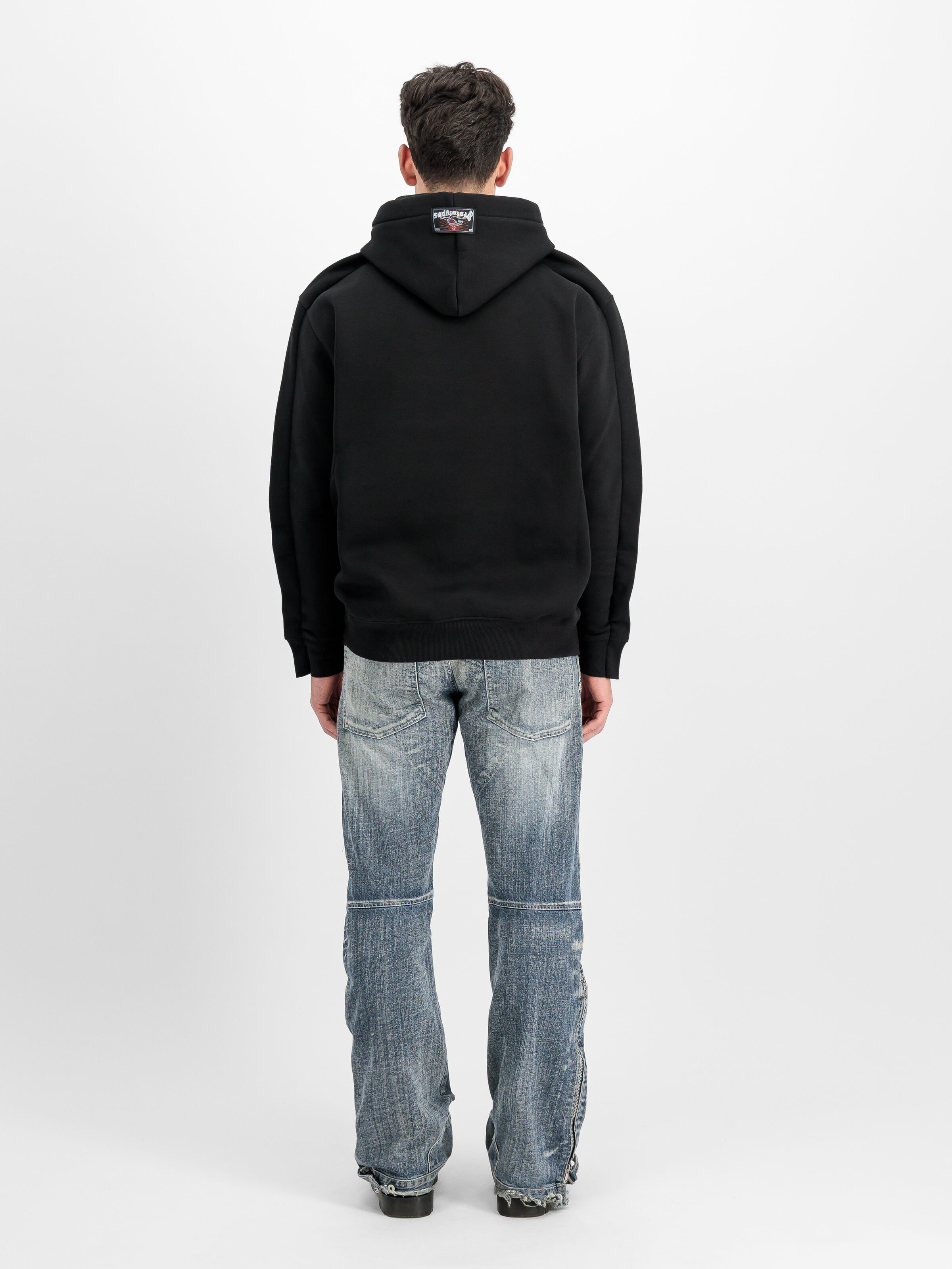 ALPHA x PROTOTYPES Logo Hoodie black 258365_03_2_model_00002_224053