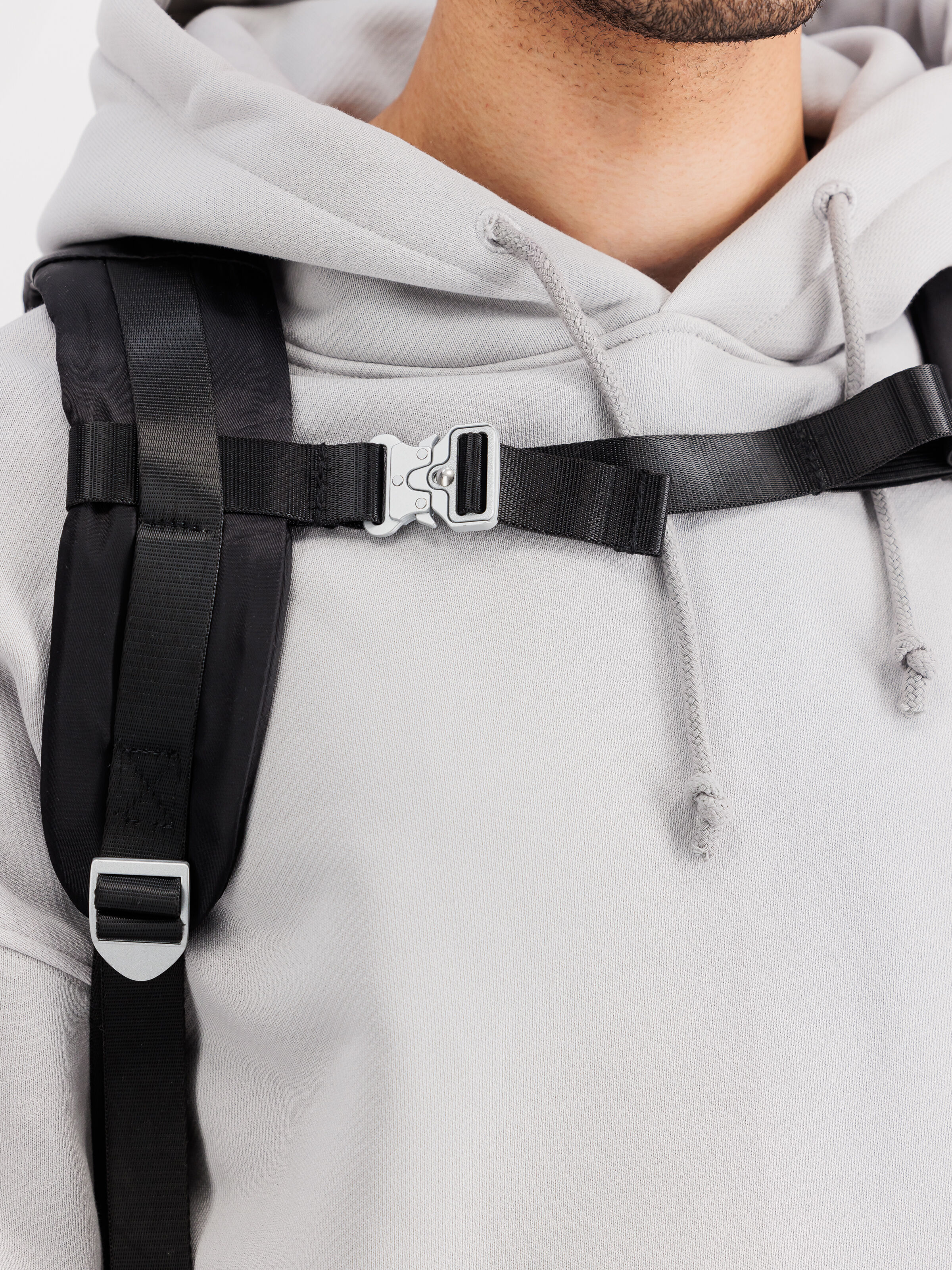 UV Field Backpack black 148946UV_03_3_detail_00001_125350