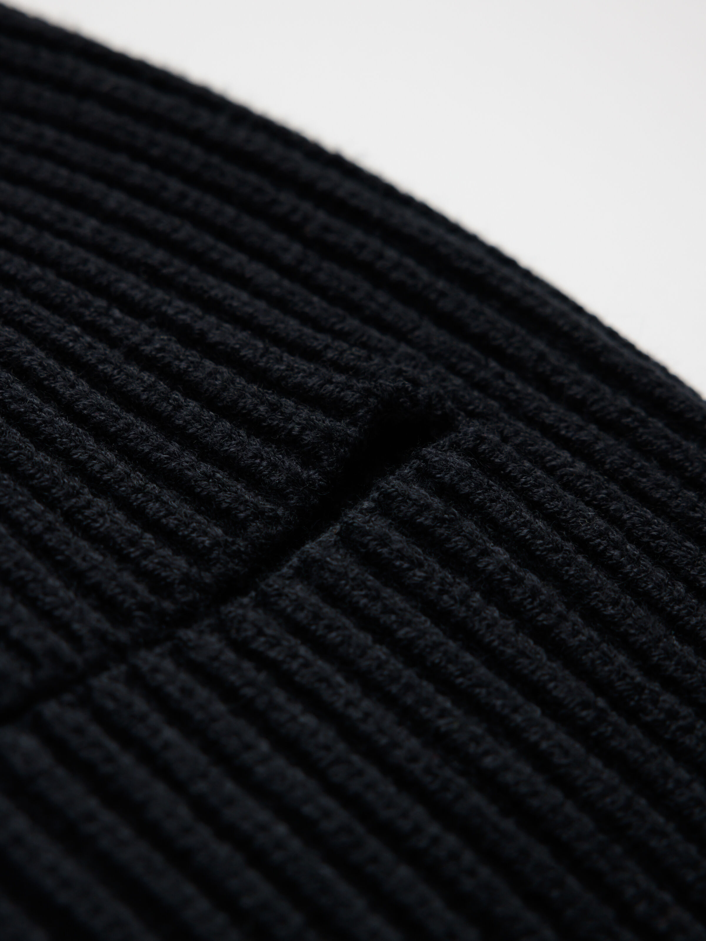 Label Balaclava black 138901_03_3_detail_00001_98053