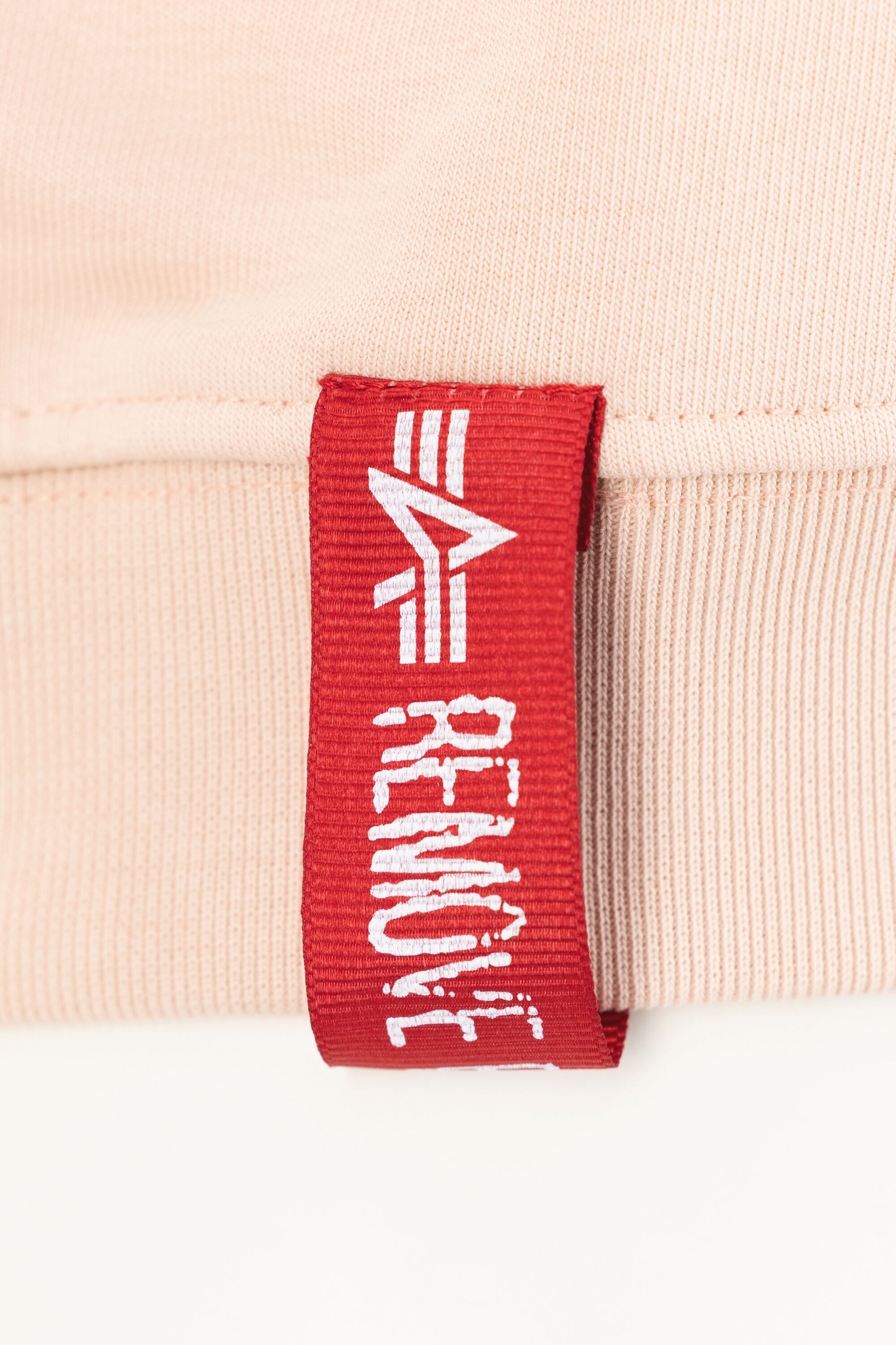 Basic Boxy Sweatshirt Women pale peach 128052_640_003_122939