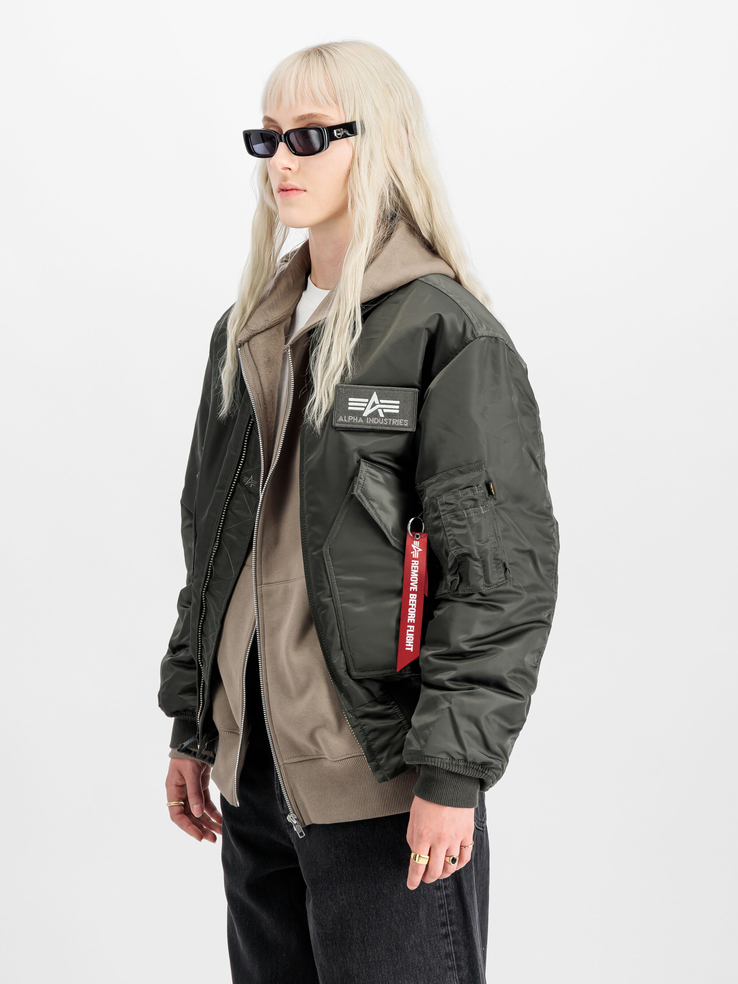 CWU-45 Heritage Bomber Jacket rep.grey 100102_04_2_model_00003_248345