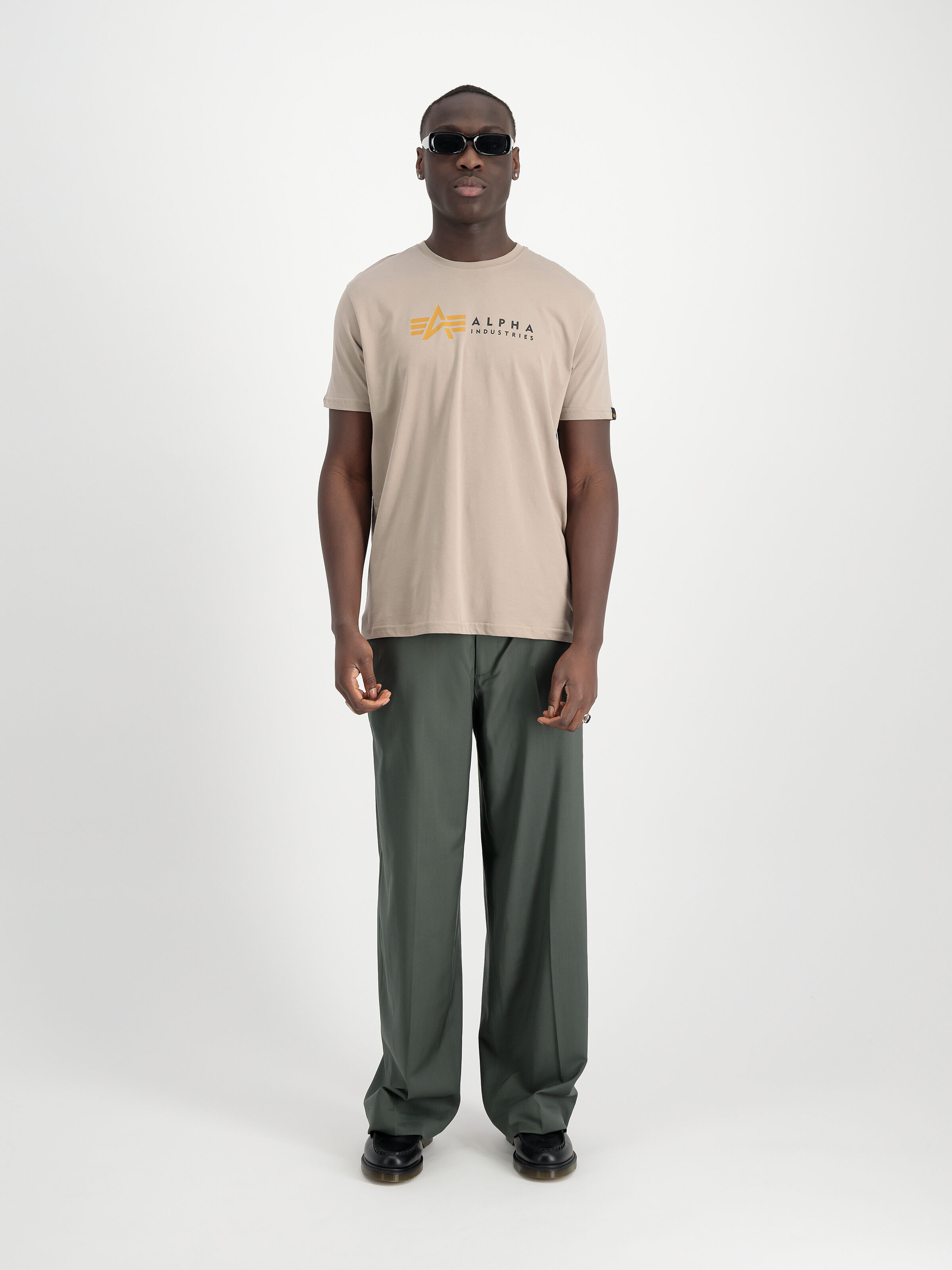 Alpha Label T-Shirt vintage sand 118502_679_2_model_00001_111335