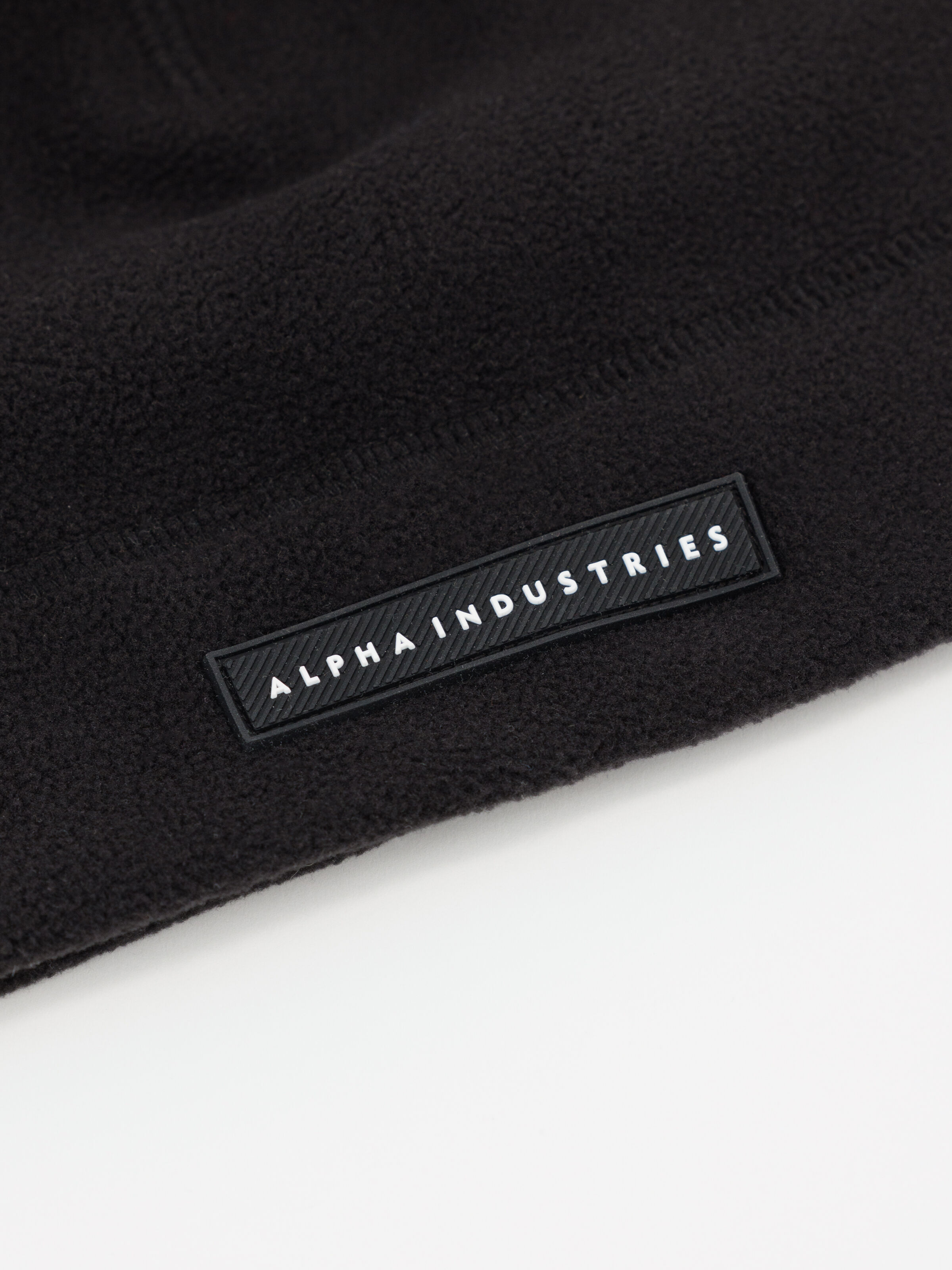 Polar Beanie Rubber Logo black 258900_03_3_detail_00001_162193
