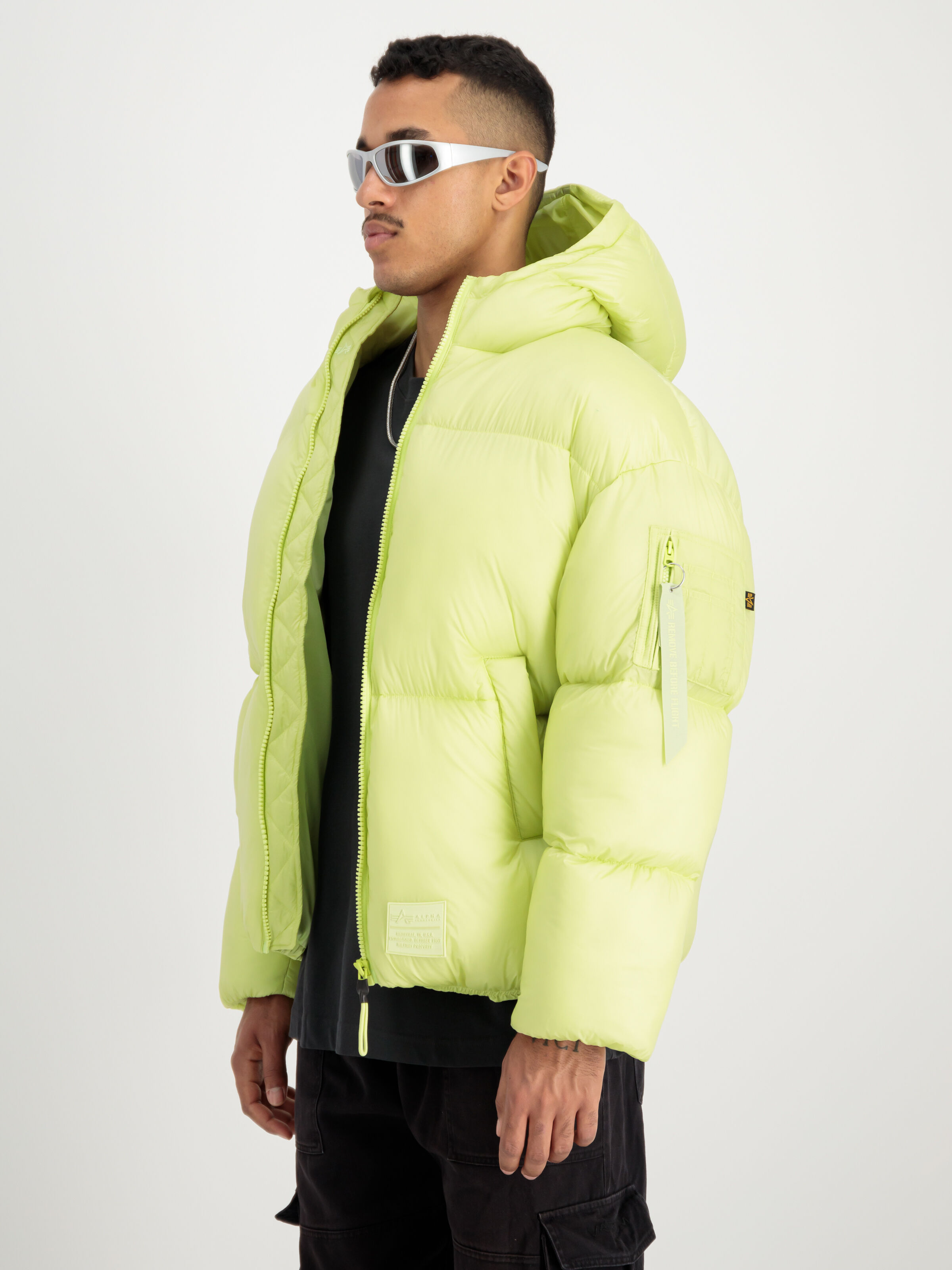 Cloud Puffer Bomber Winter Jacket Arctic Lime 148130_722_2_model_00003_98838