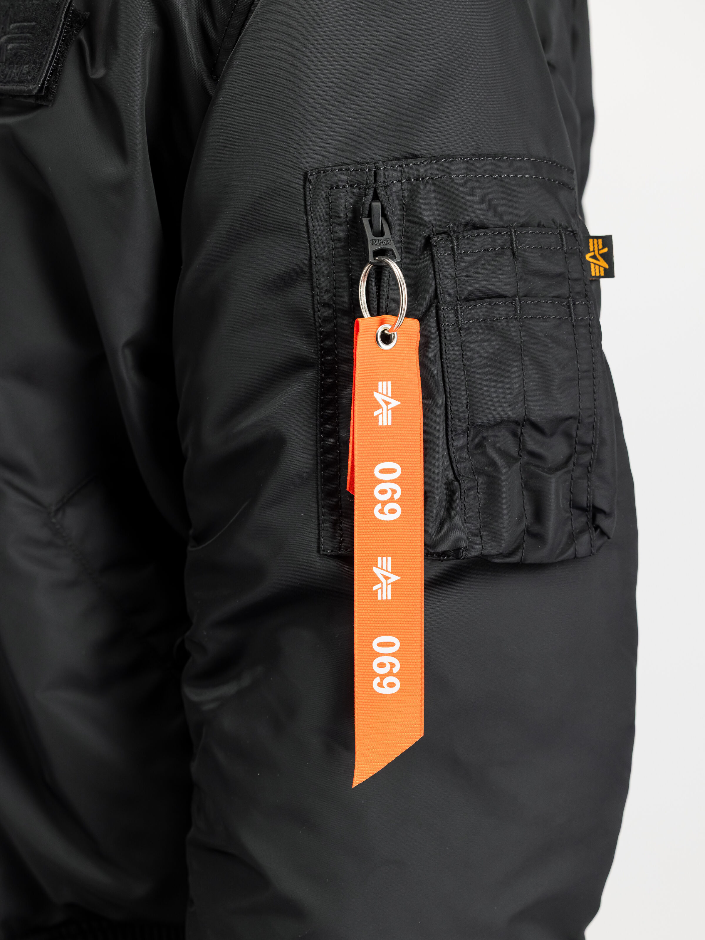 069 RBF-Tag Alpha orange 156955_429_2_model_00001_188611