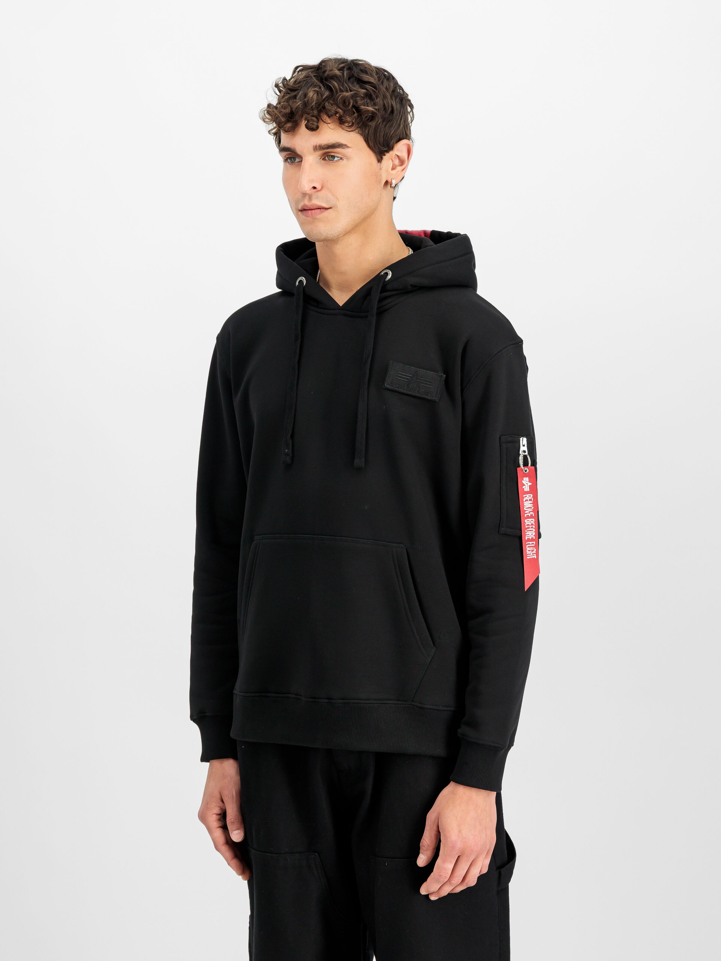 Red Stripe Hoodie black 178314_03_2_model_00002_189649