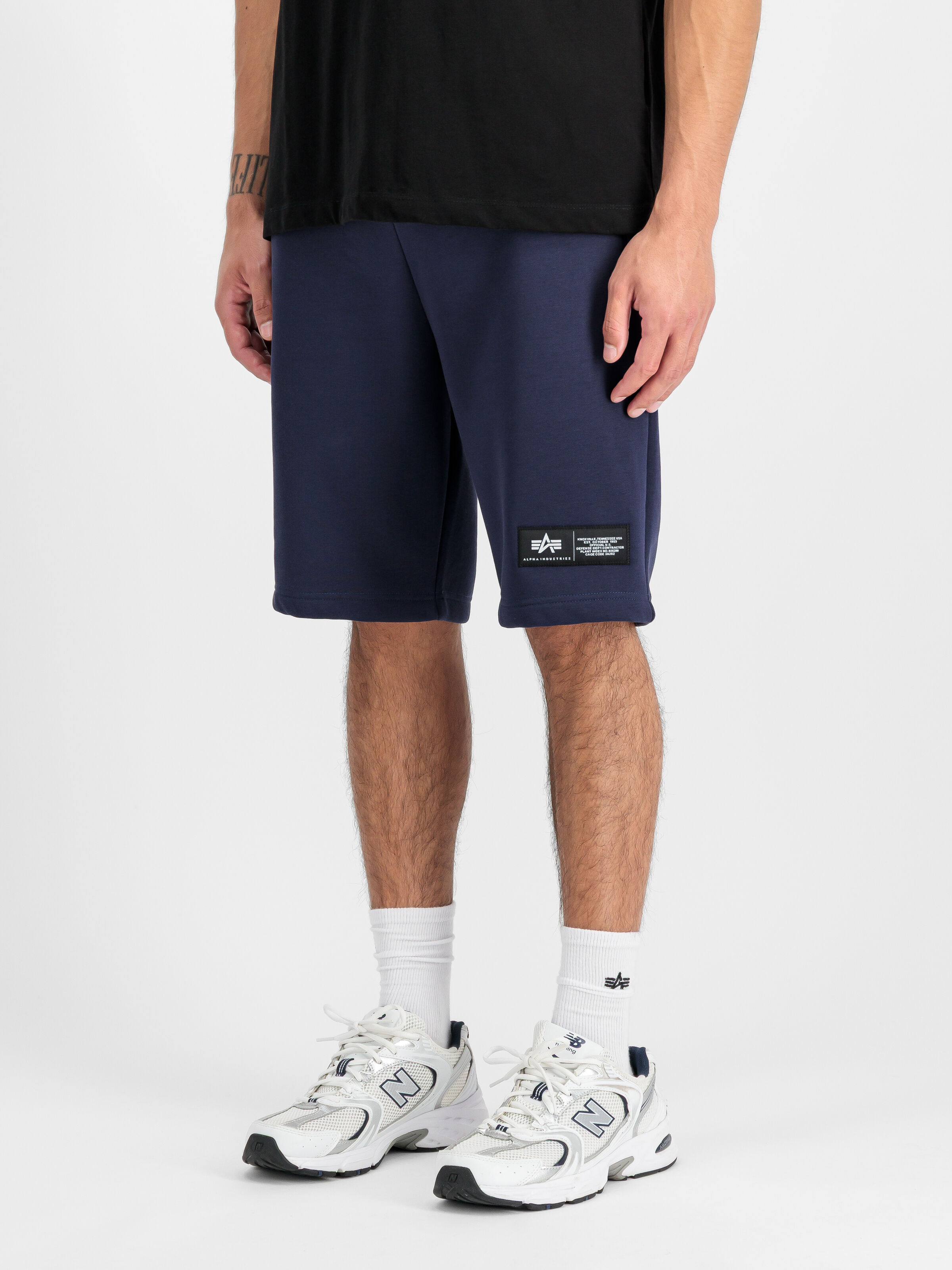 Label Jogger Short ultra navy 266363_697_2_model_00002_215638
