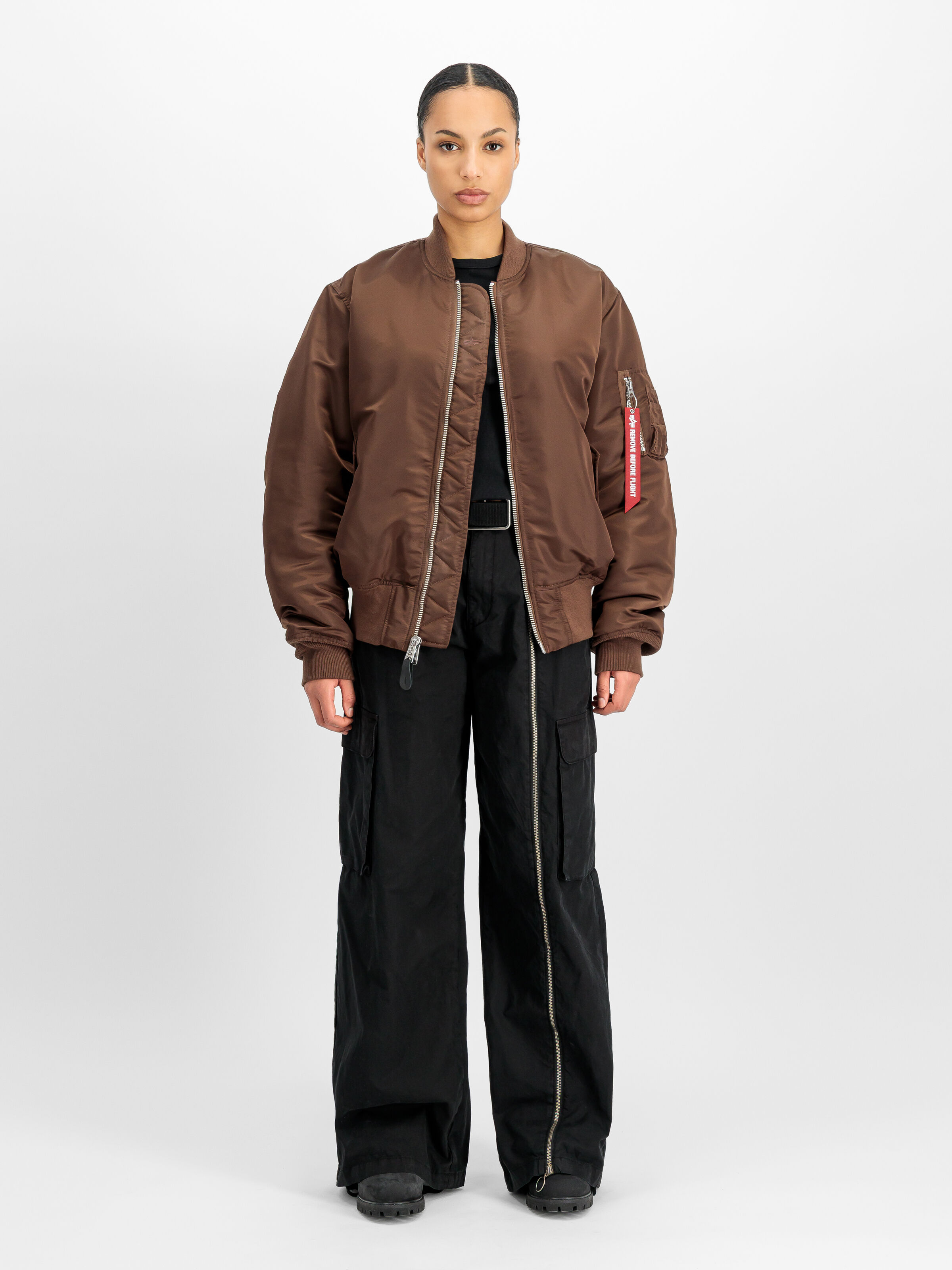 MA-1 Heritage Bomber Jacket powder brown 100101_204_2_model_00005_229553