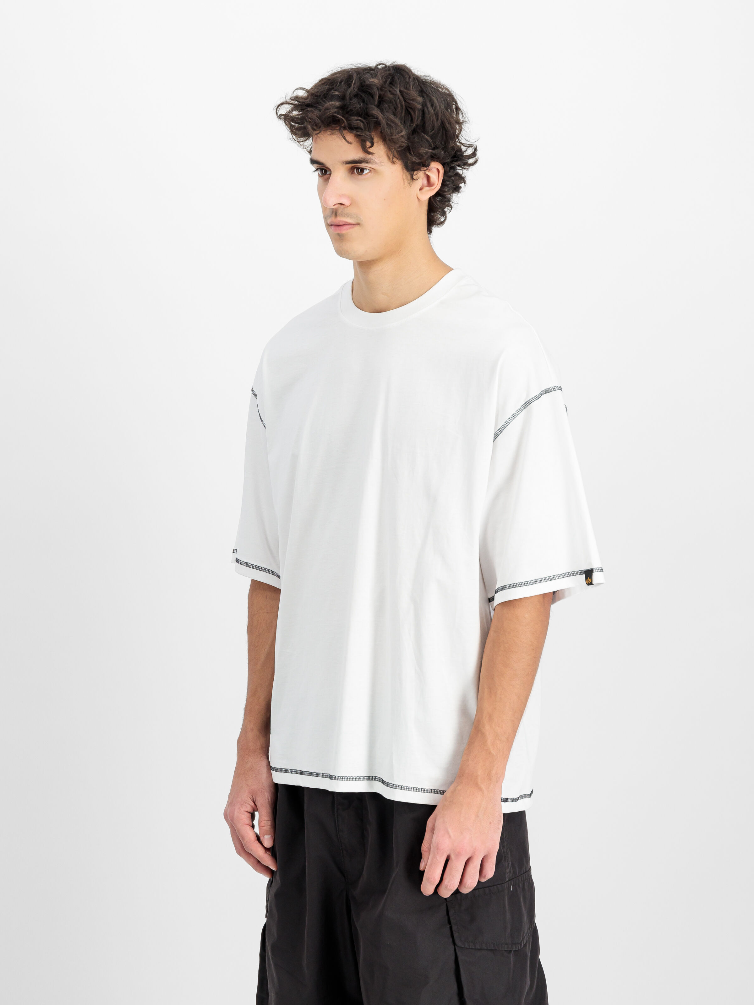 Studio Bubble Backprint T-Shirt white 156555_09_2_model_00003_138957