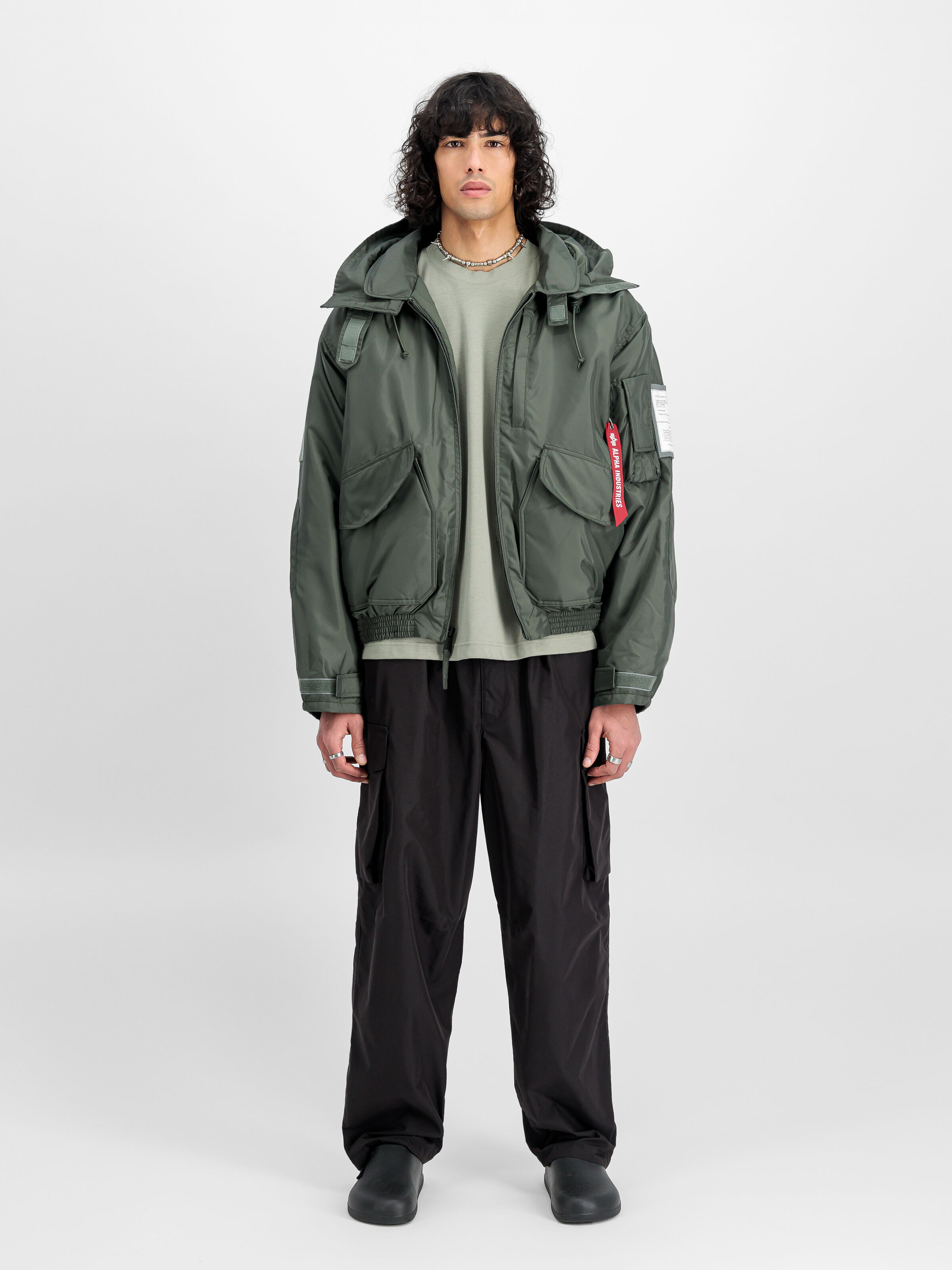 ALPHA X N.HOOLYWOOD CWU-45/P Bomber Jacket sage-green 148169_01_2_model_00001_126634