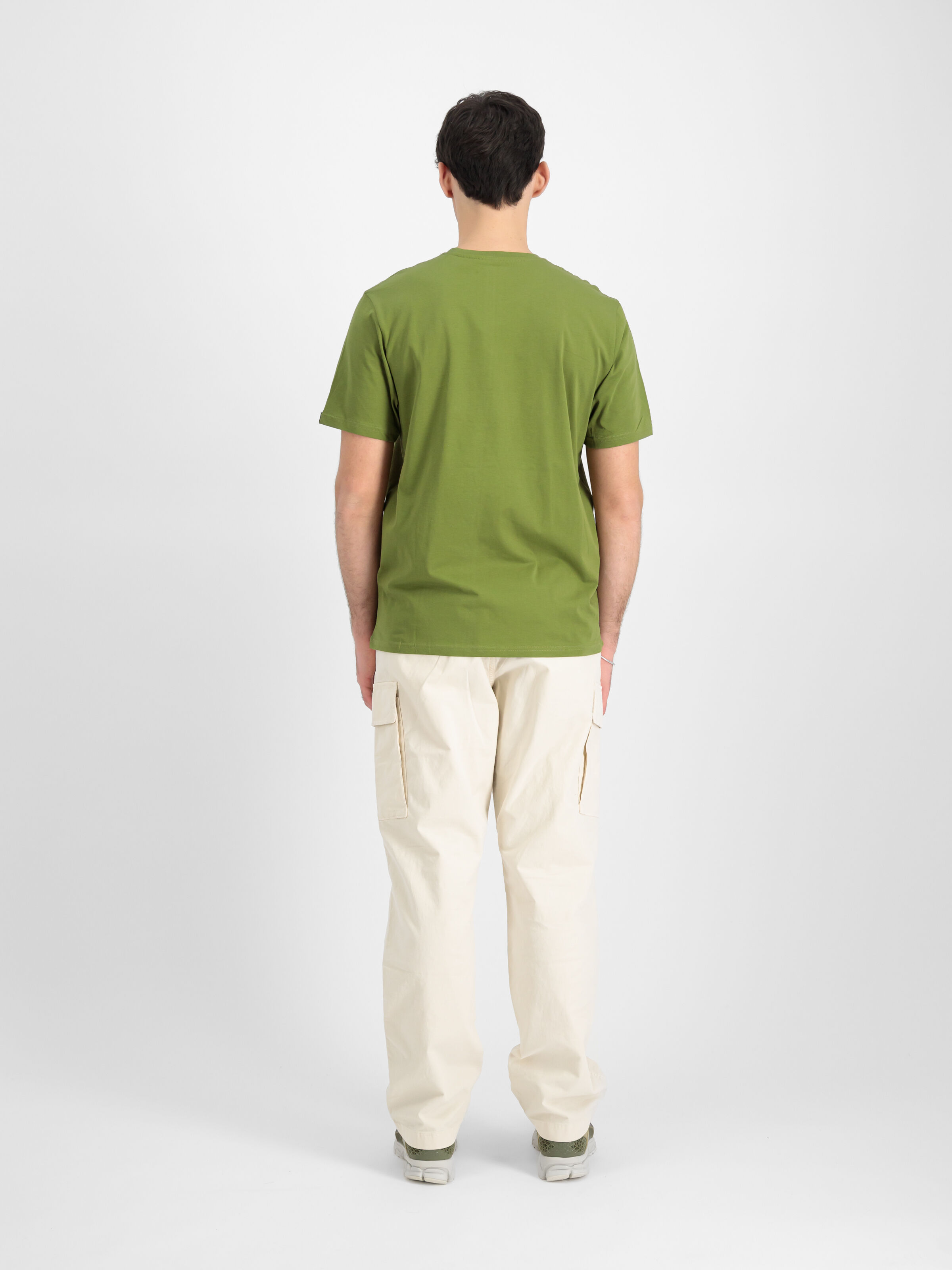 Basic Big Logo T-Shirt moss green 100501_714_2_model_00002_109745