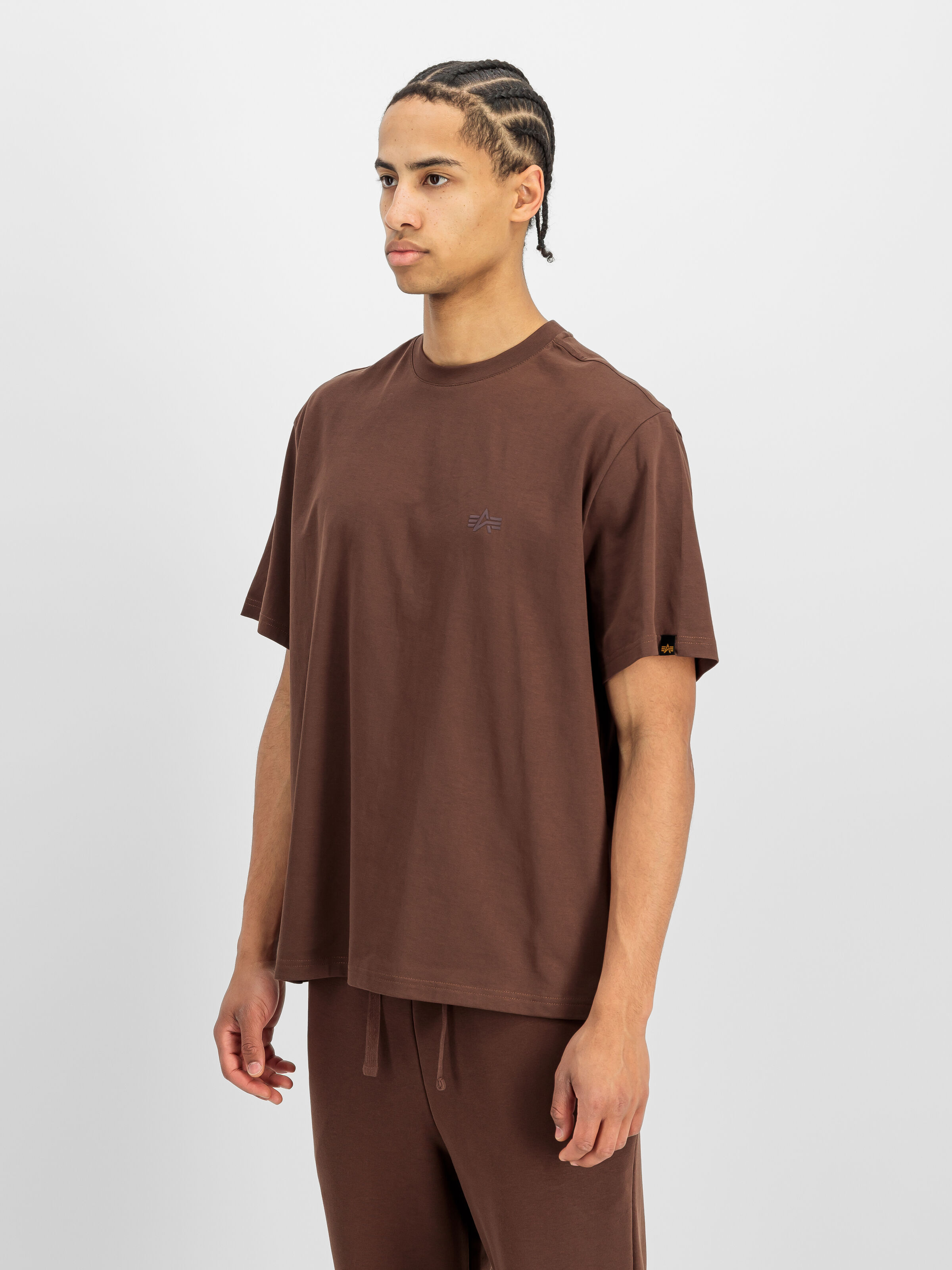 Dye To Match Mid Logo T-Shirt powder brown 268505_204_2_model_00002_236133