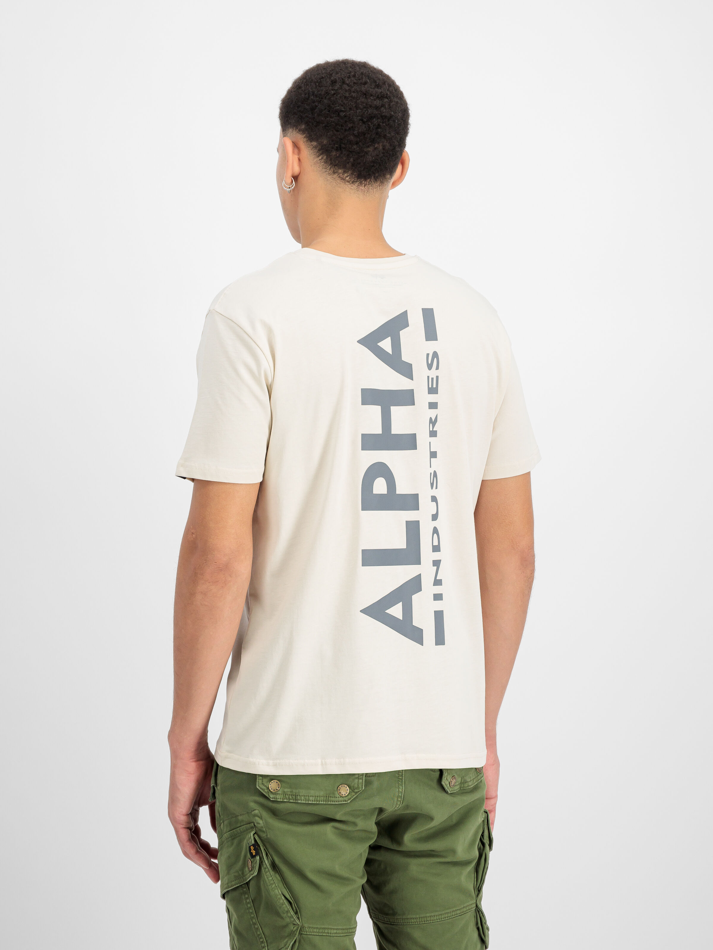 Backprint T-Shirt jet stream white 128507_578_2_model_00003_184491