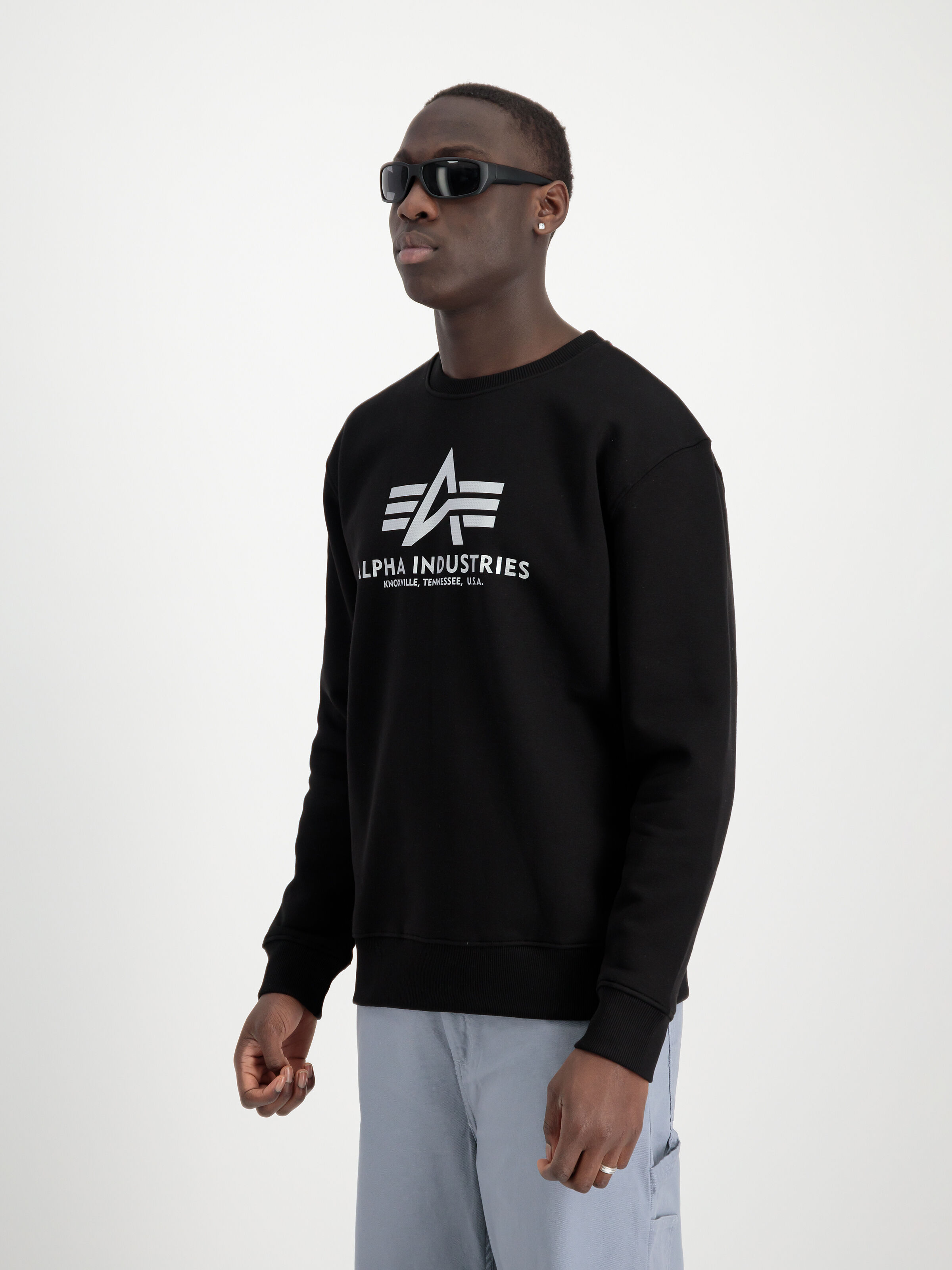 Basic Carbon Sweatshirt black / silver 146311_423_2_model_00003_129792