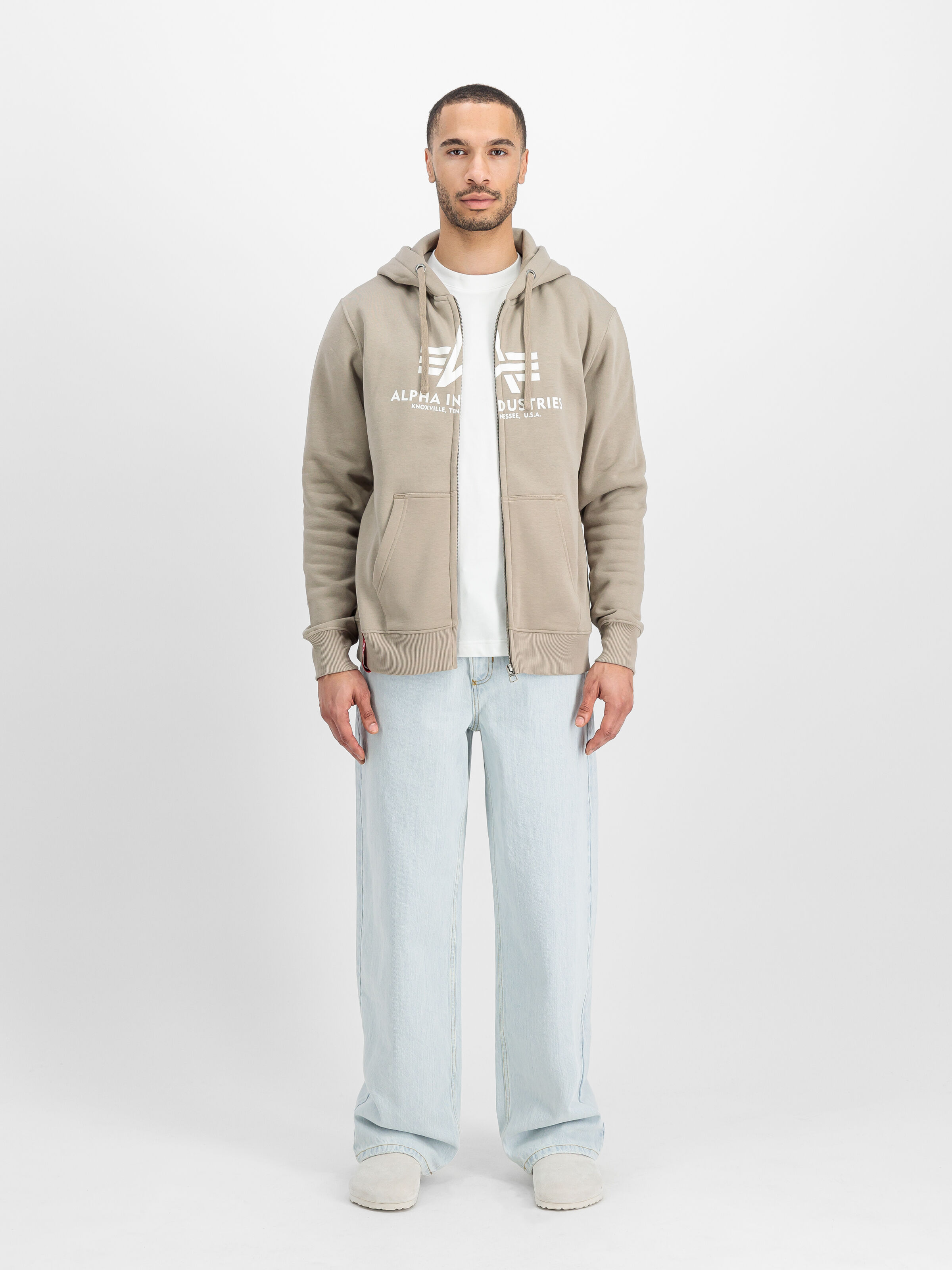 Basic Big Logo Zip Hoodie vintage sand 178325_679_2_model_00001_125520