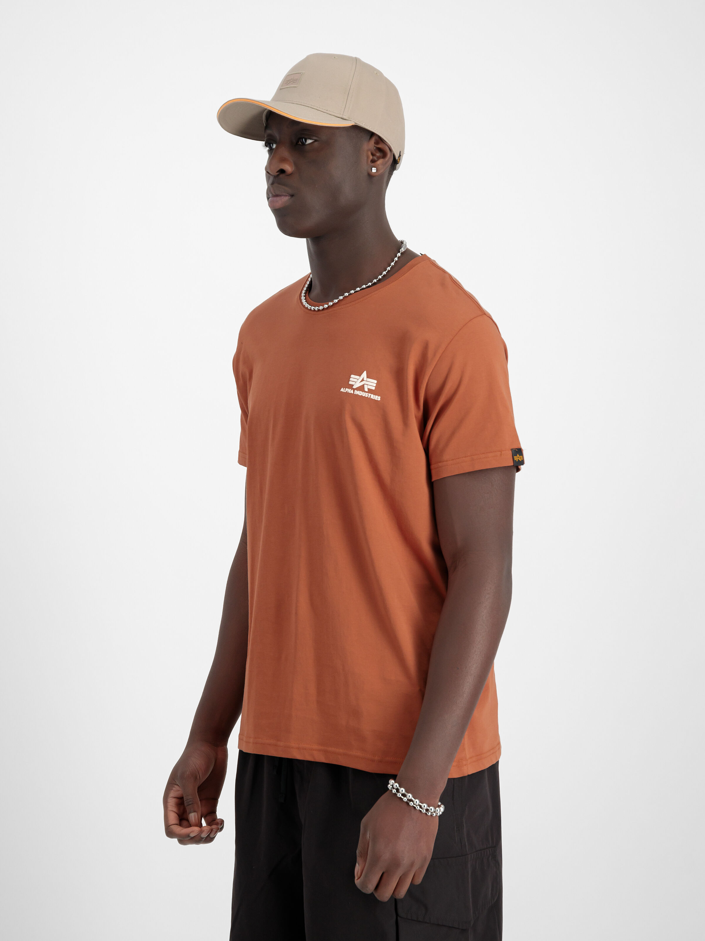 Basic Small Logo T-Shirt hazel brown 188505_709_2_model_00003_126412