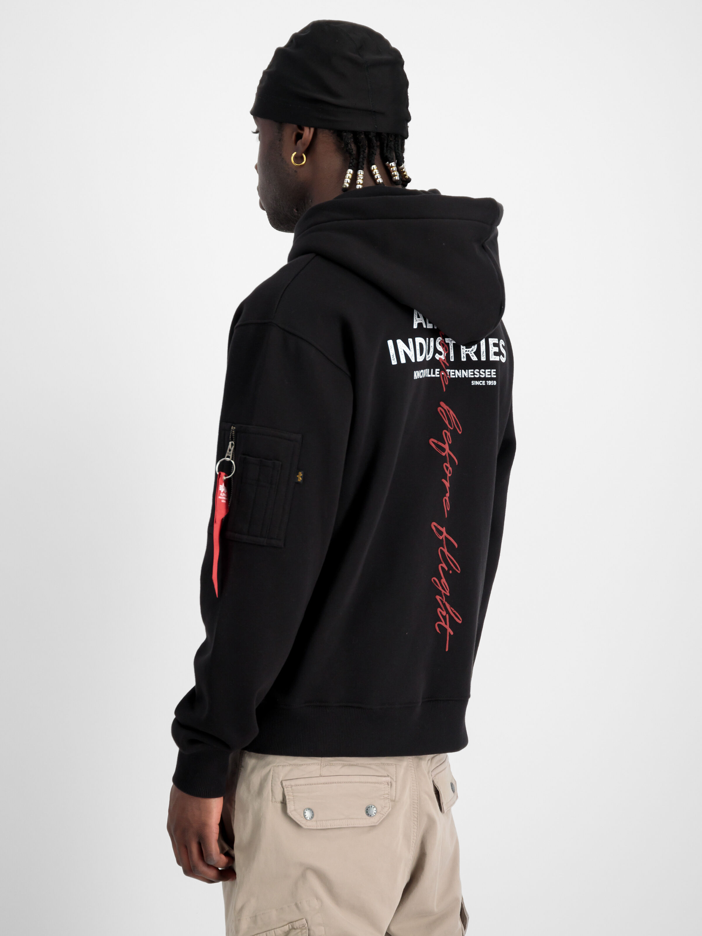 Signature Backprint Hoodie black 148341_03_2_model_00004_98448