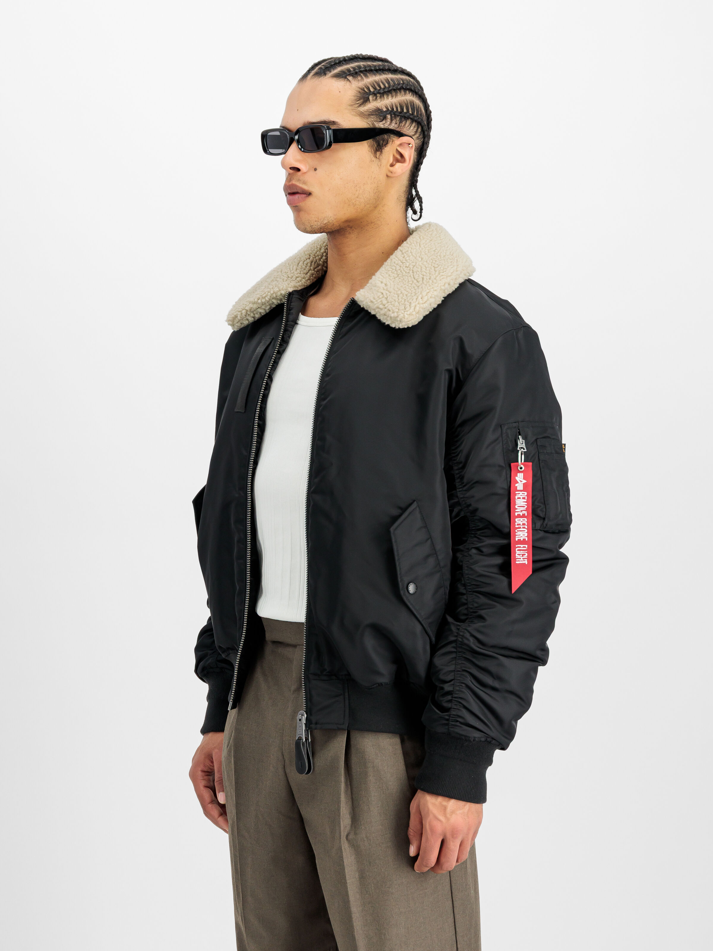 B-15 MOD Reversible Bomber Jacket black 258115_03_2_model_00002_162549