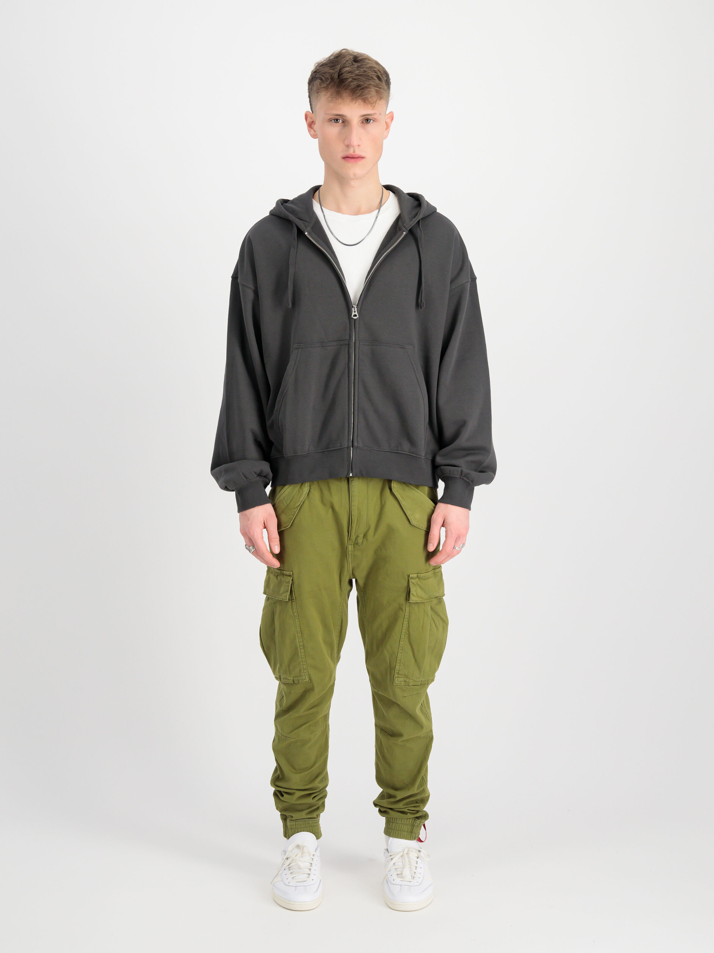 Airman Pant moss green 188201_714_2_model_00001_151383