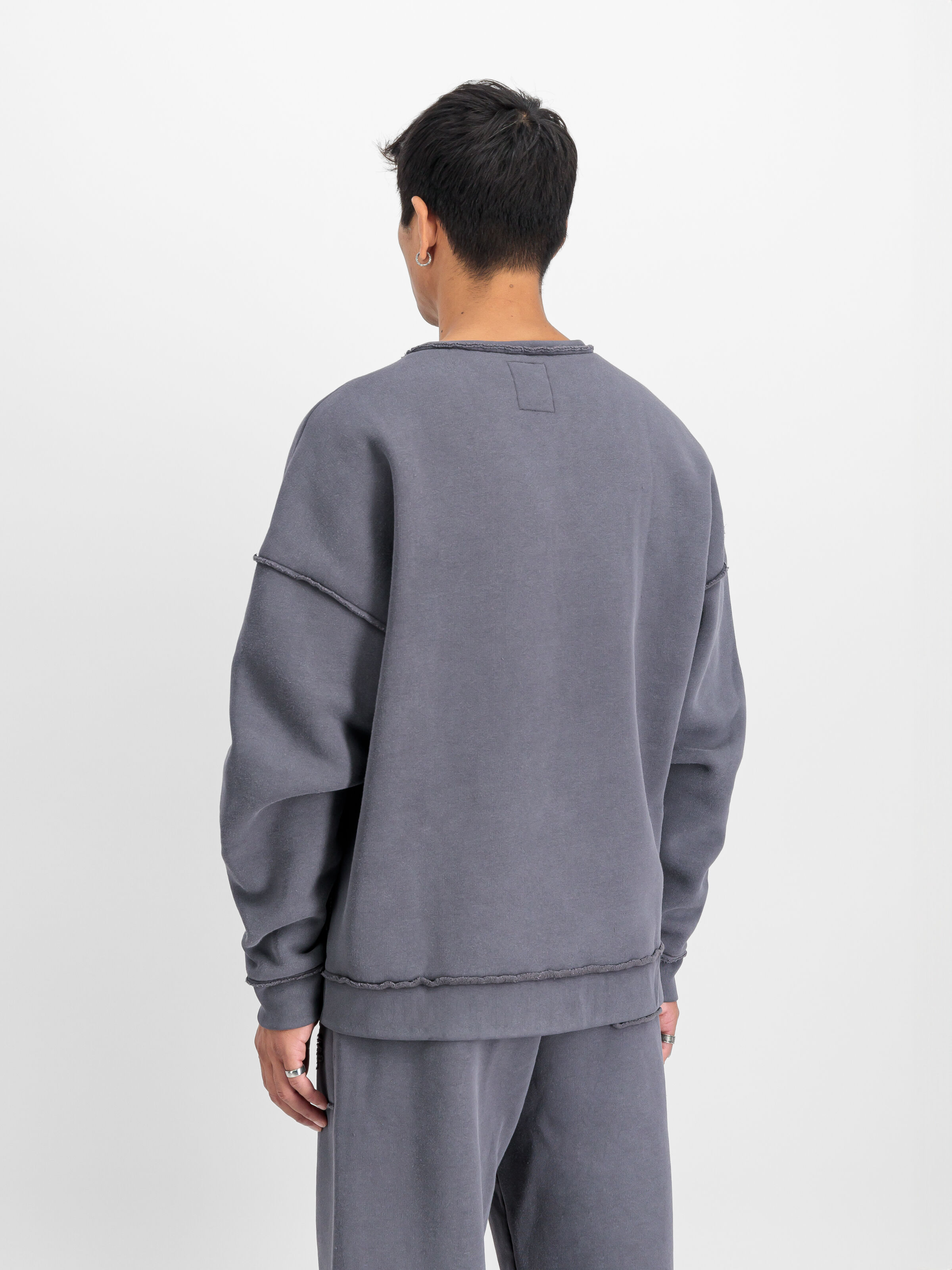 Open Edge Sweatshirt vintage grey 148305_684_2_model_00004_108604