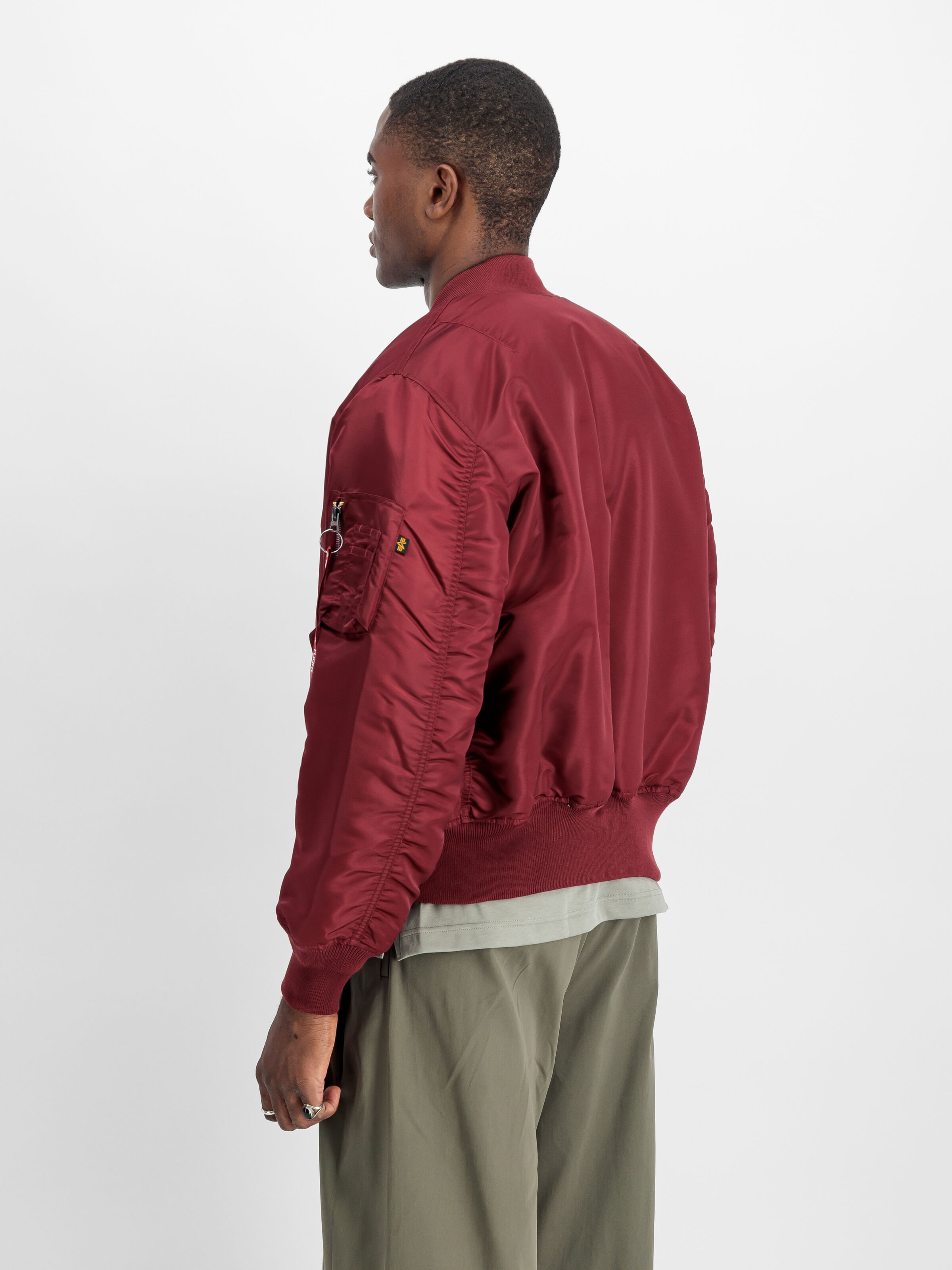 MA-1 Heritage Bomber Jacket burgundy 100101_184_2_model_00004_101002