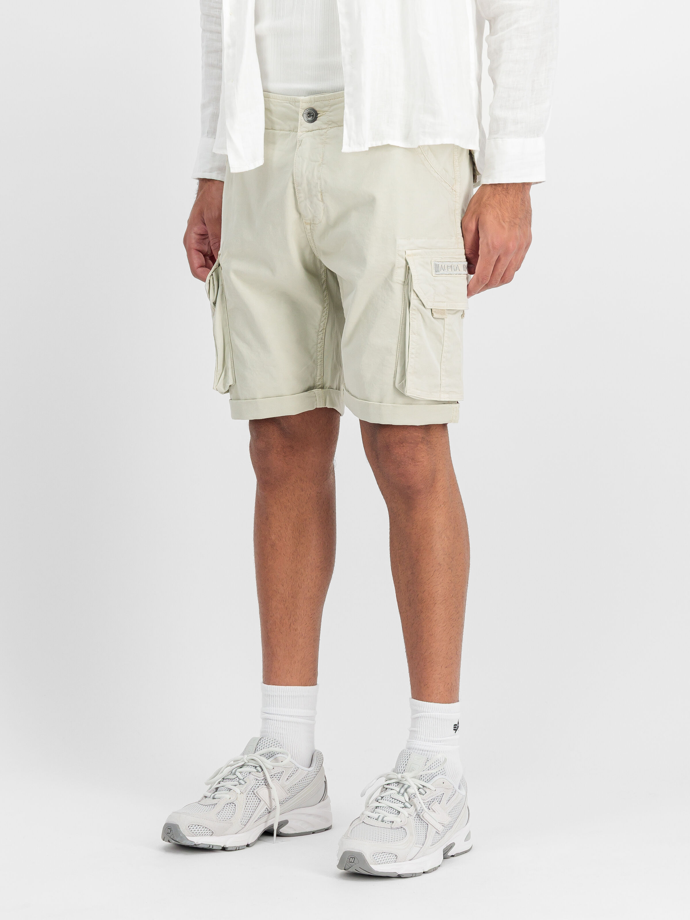 Crew Short stone 176203_10_2_model_00002_209644.jpg