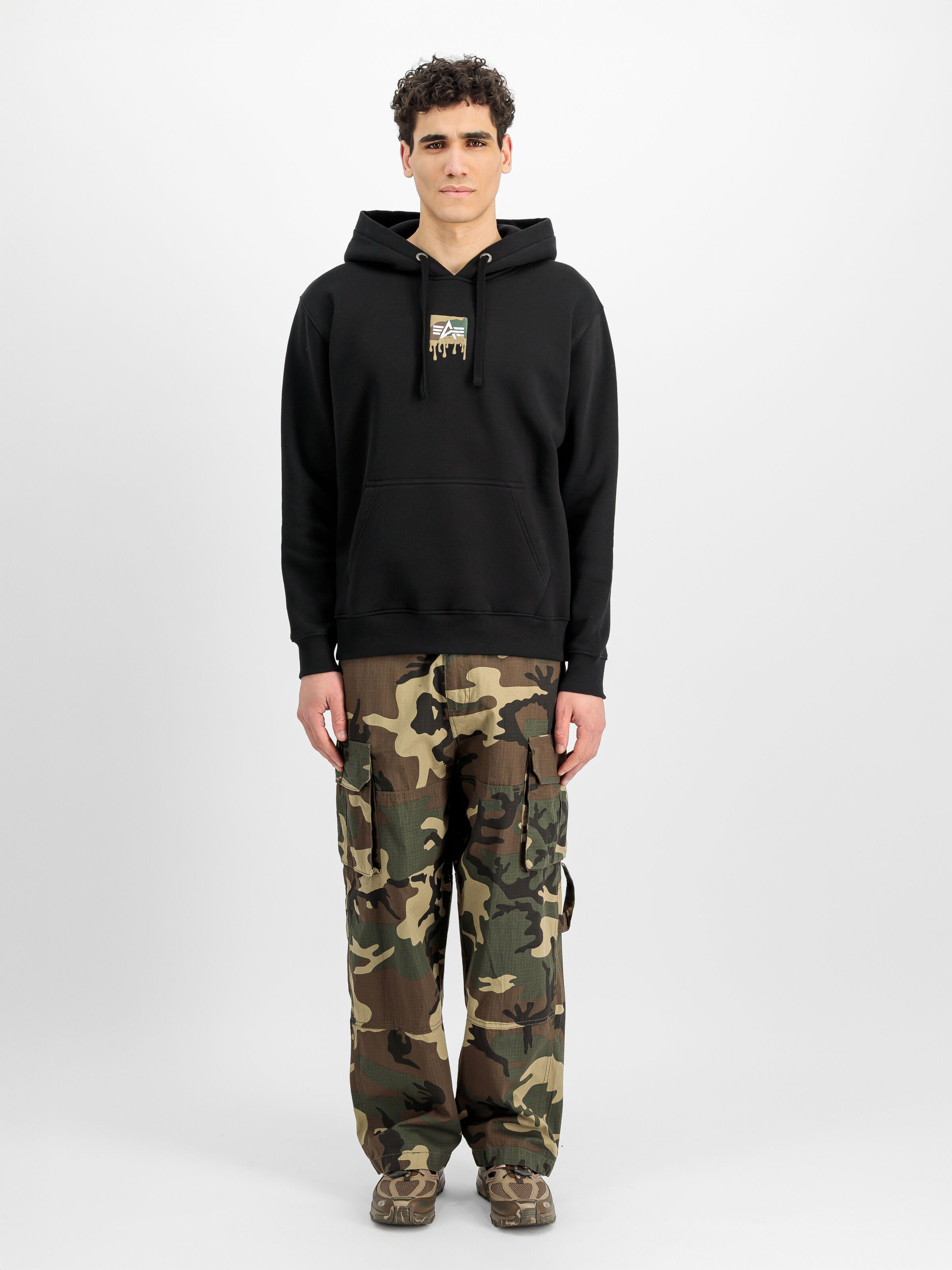 Dripping Camo Print Hoodie black 268338_03_2_model_00001_228436