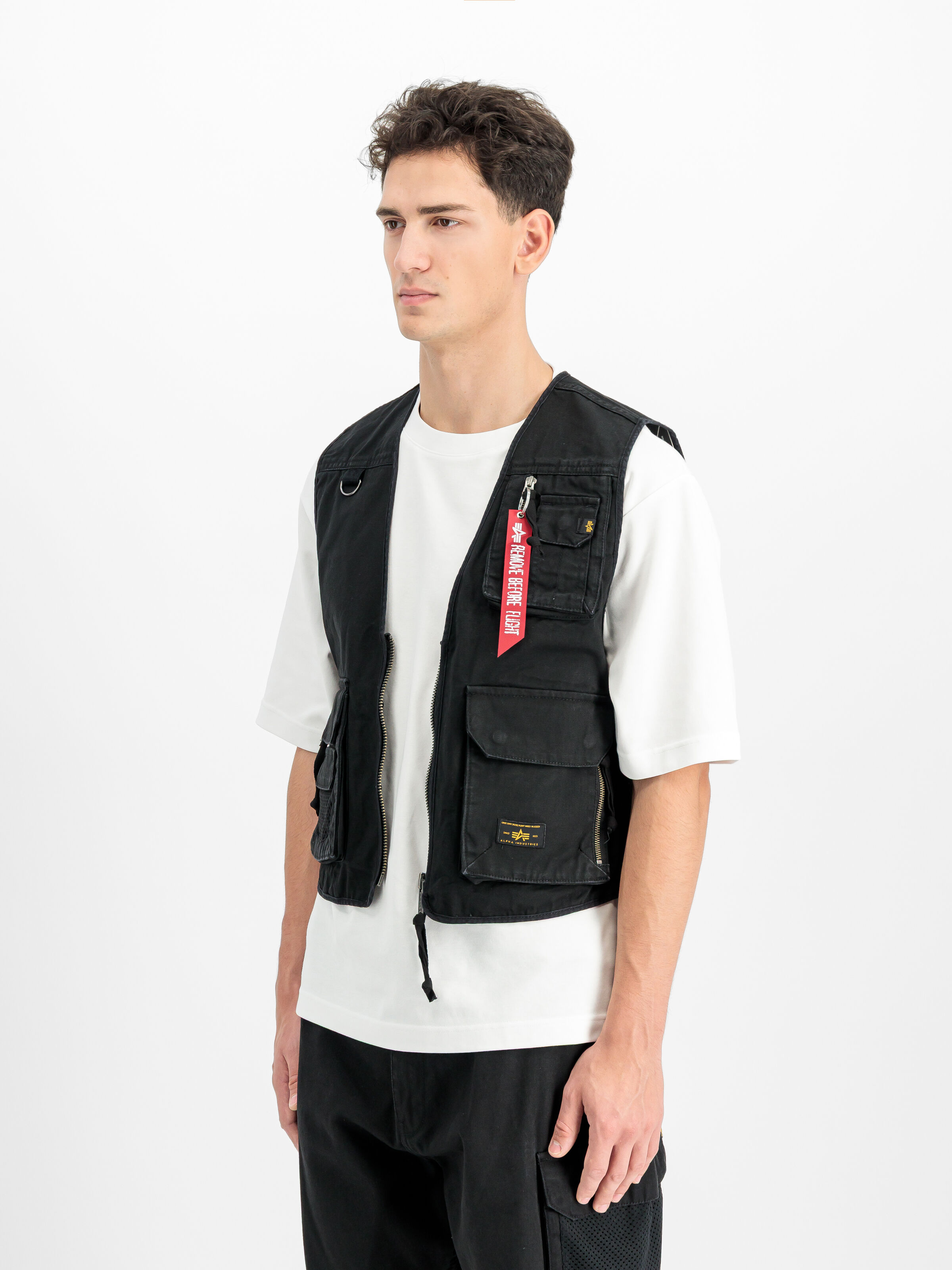 Mesh Utility Vest black 266109_03_2_model_00002_223767