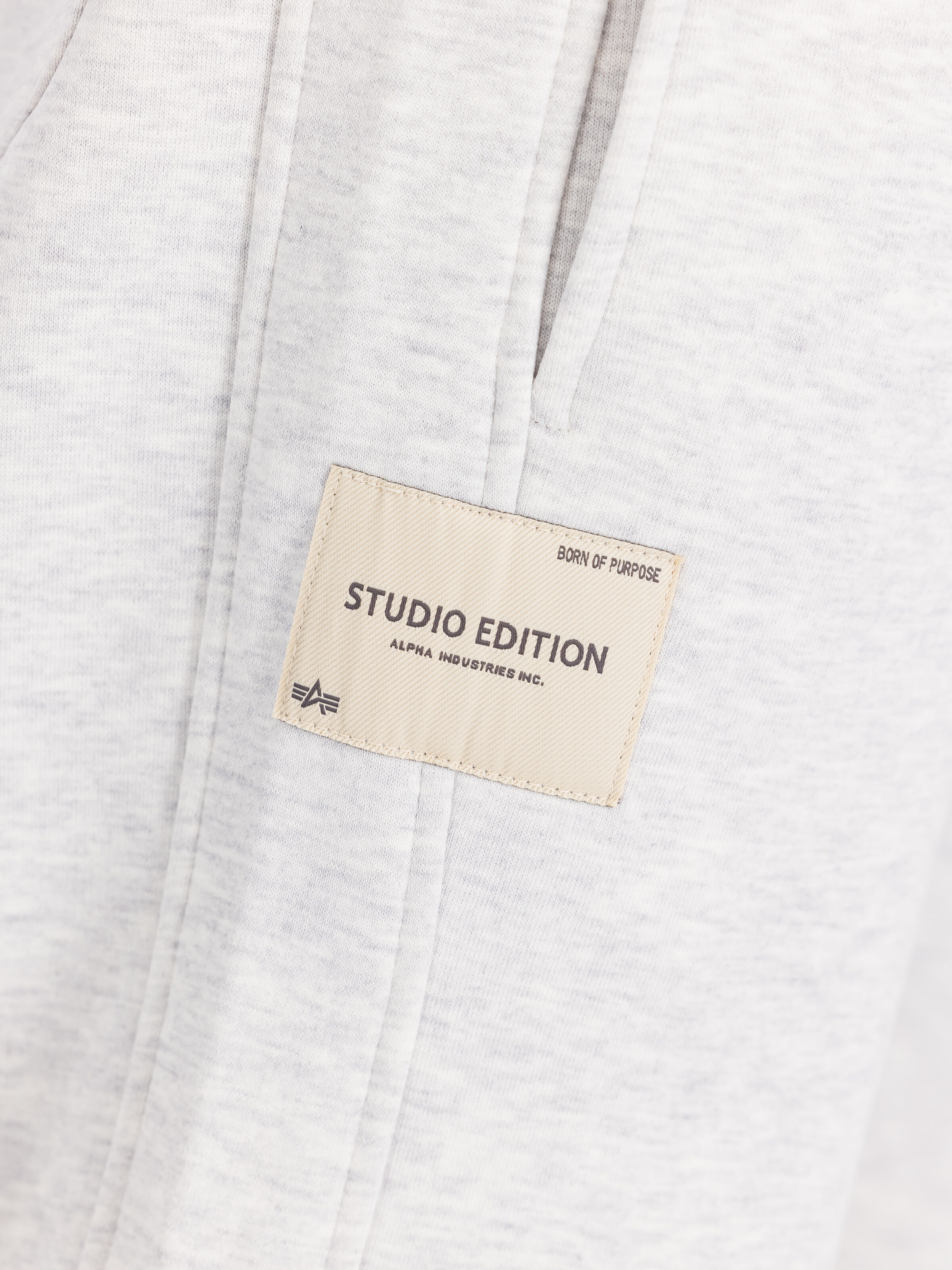 Studio Edition Short pastel grey melange 156369_752_3_detail_00001_152186