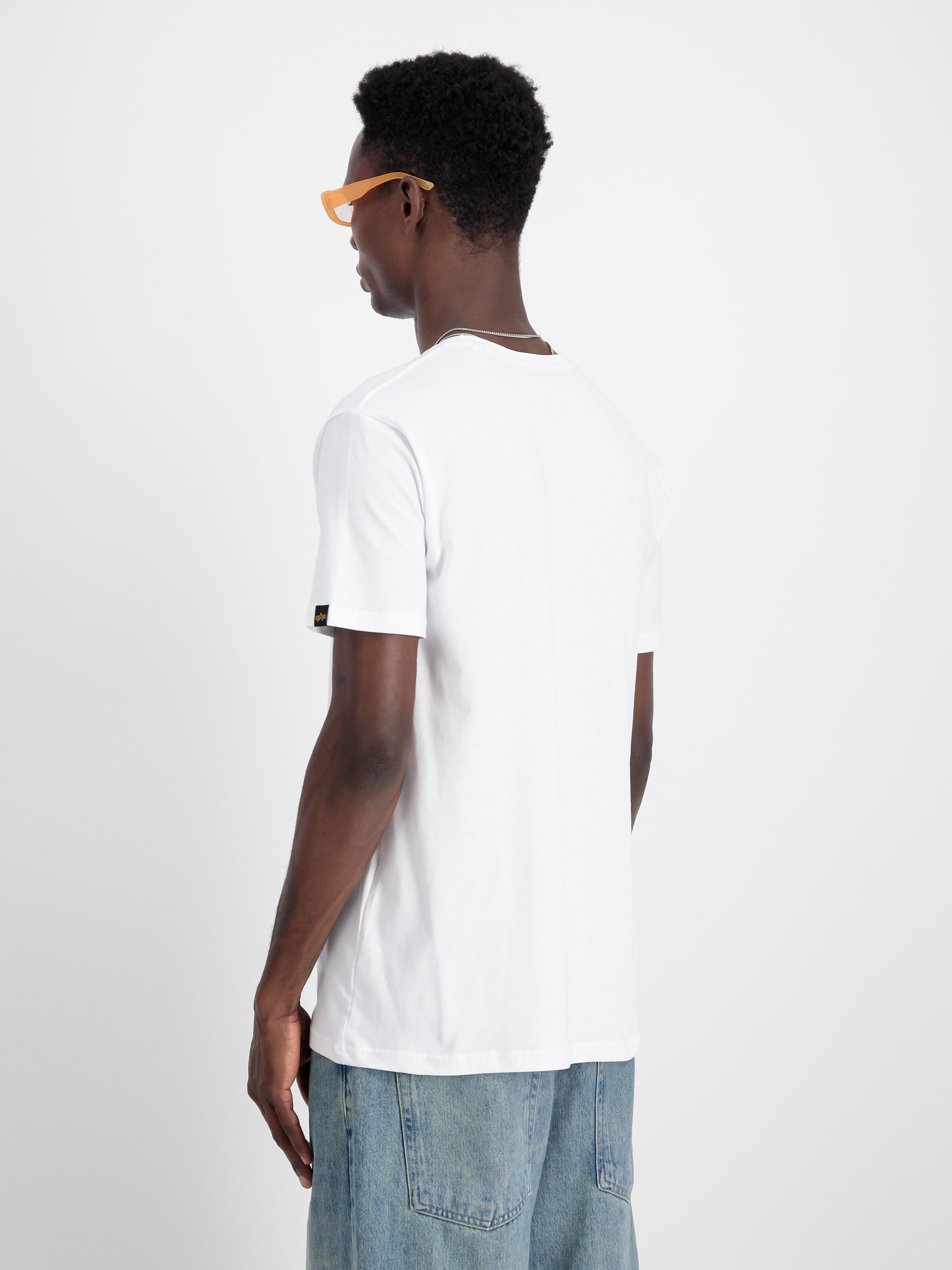 Satin Logo T-Shirt white 148513_09_2_model_00004_111371