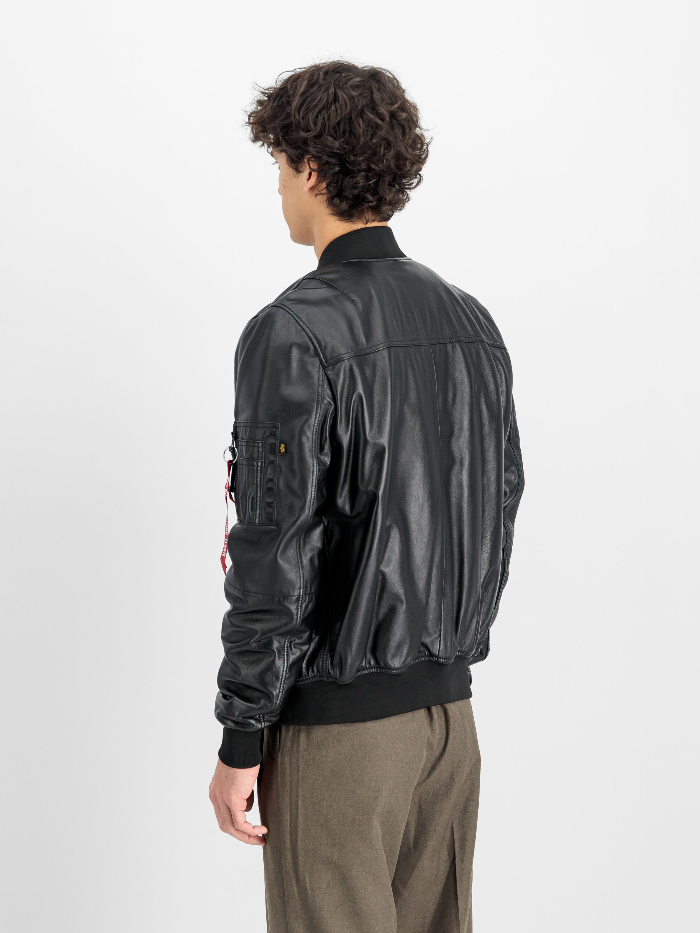 MA-1 Leather Bomber Jacket black 156141_03_2_model_00004_143892