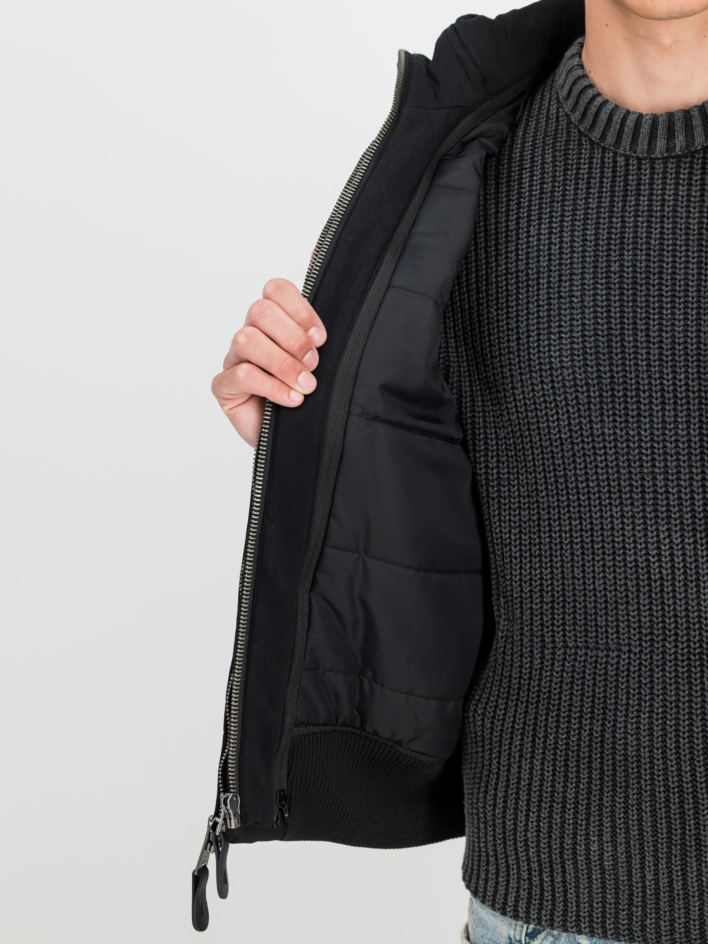 MA-1 D-Tec Sleeve Embroidery Bomber Jacket black/black 133104_515_3_detail_00001_192581
