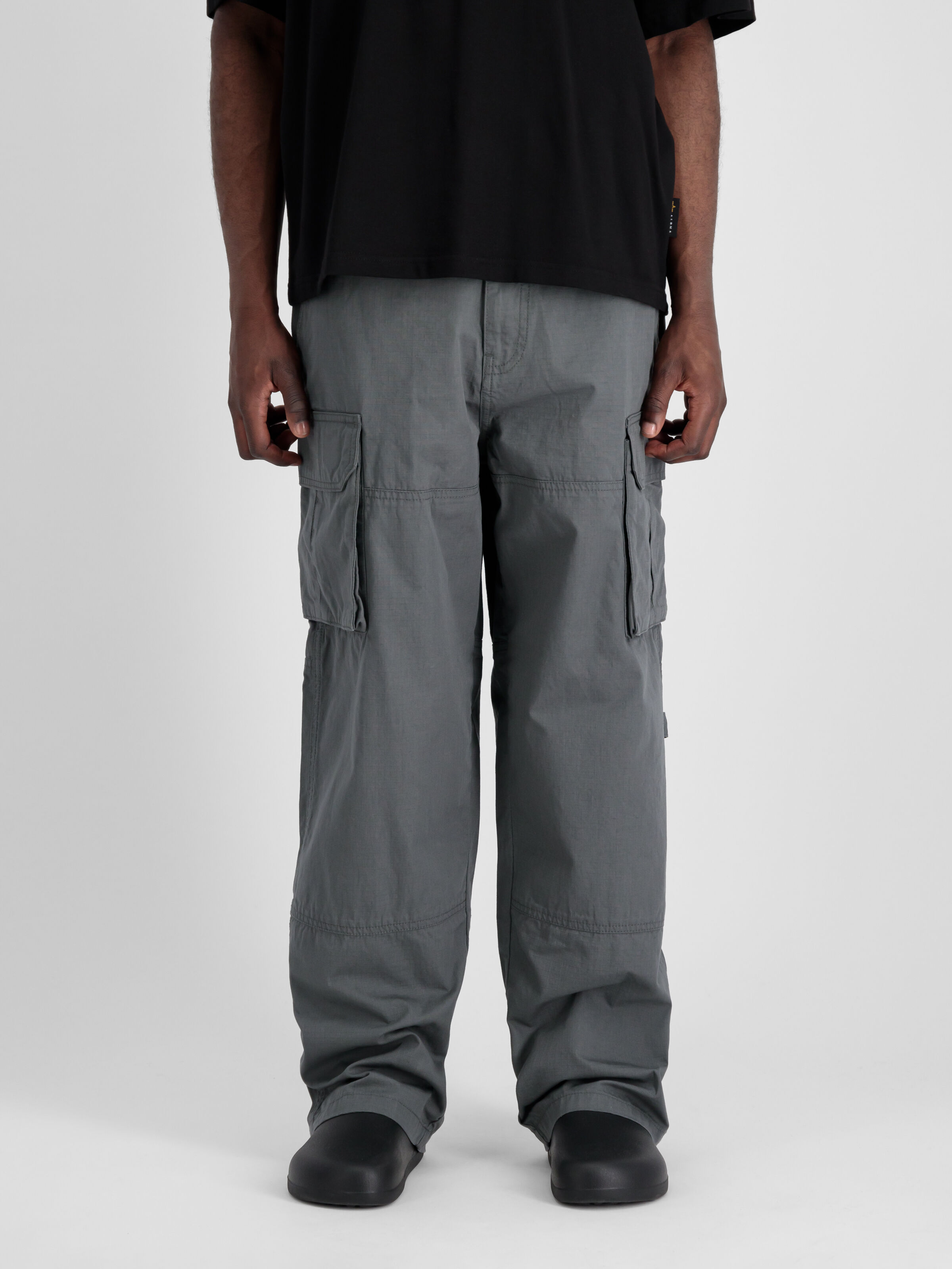 Ripstop Patchwork Pant vintage grey 148203_684_2_model_00003_98692.jpg