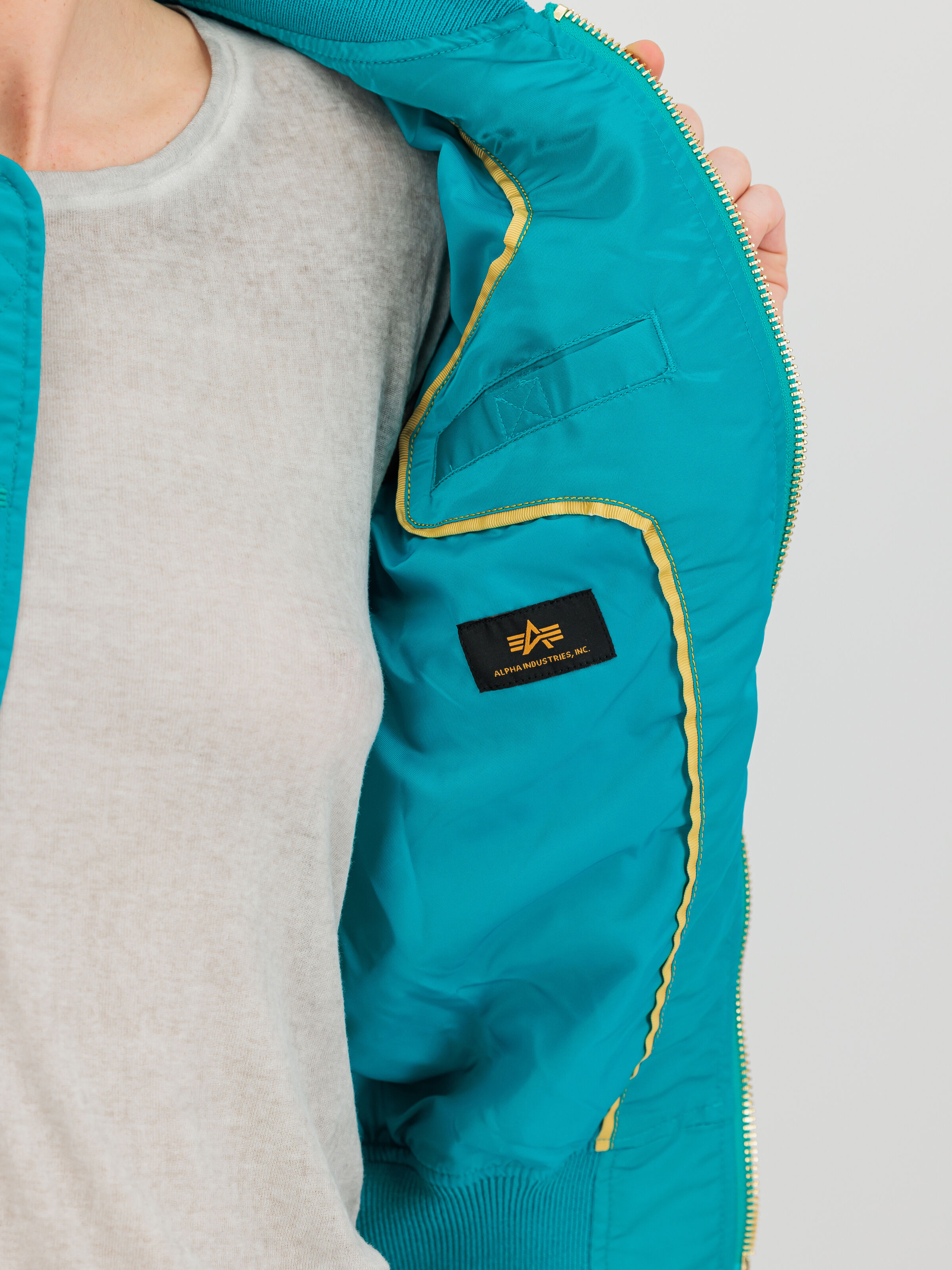 MA-1 VF Light Bomber Jacket Women blue lagoon 156001_576_3_detail_00002_245865
